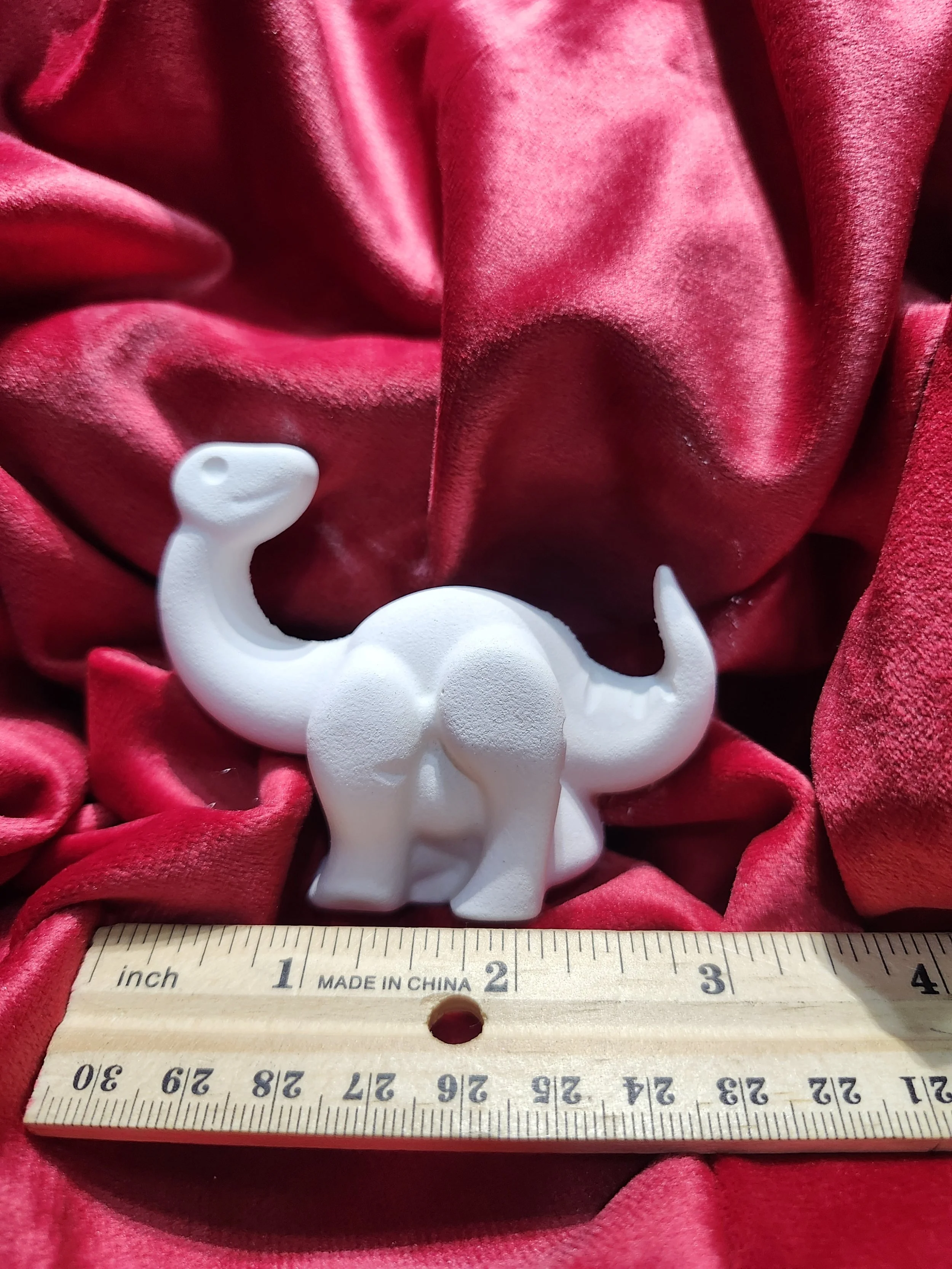 brontasaurus 11 ruler.jpg