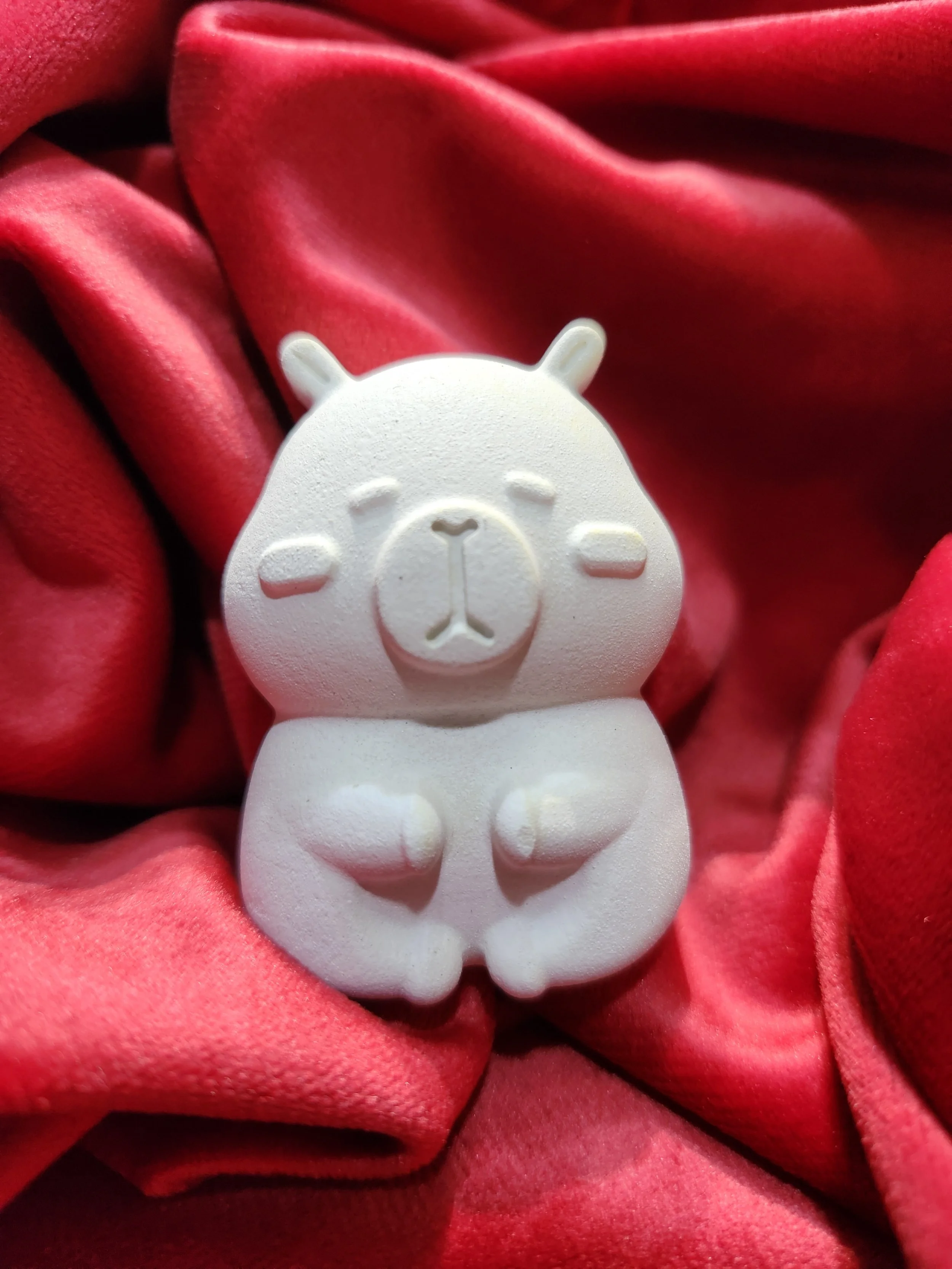 Capybara- Small