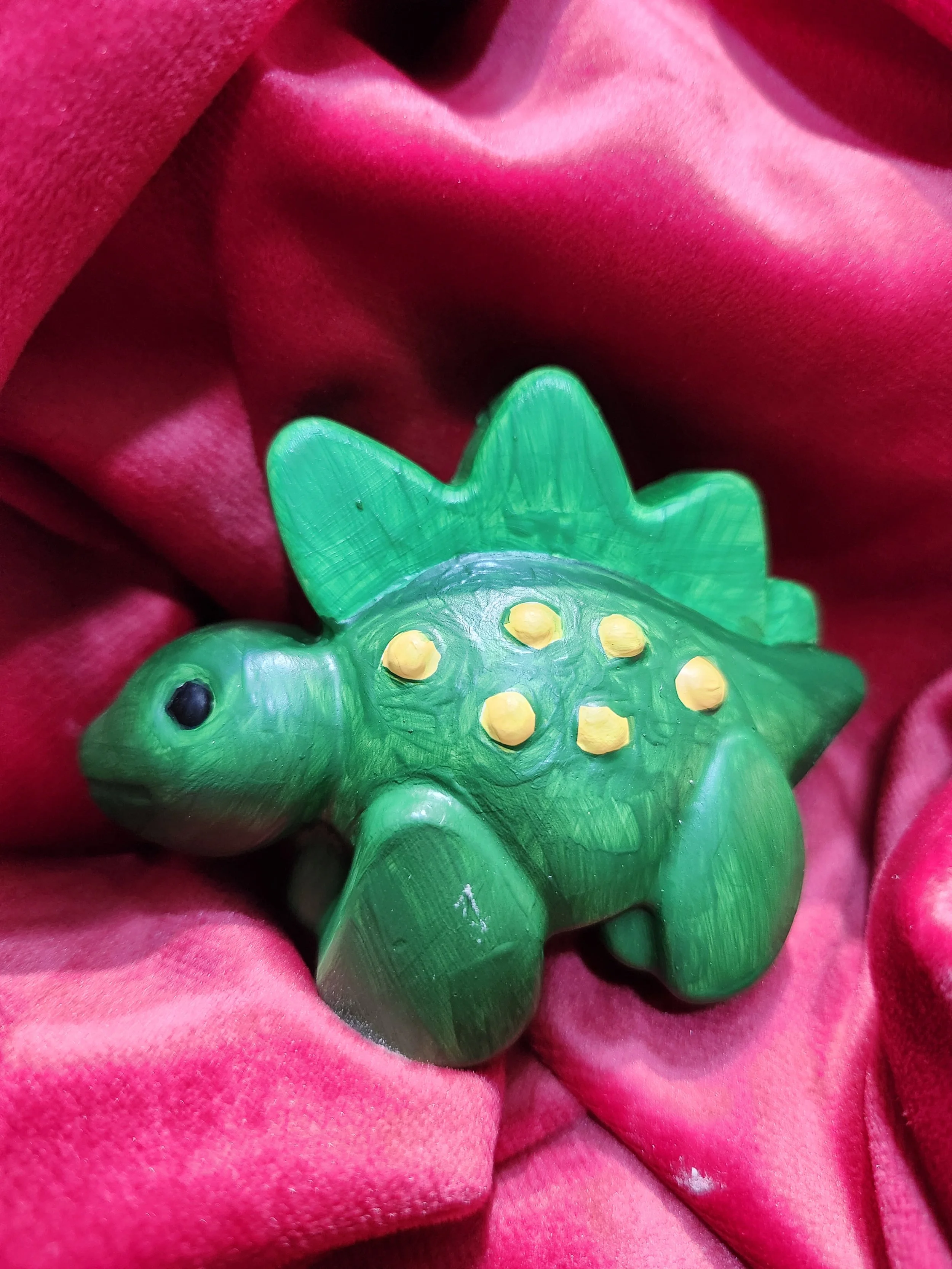 stegasaurus 14 painted.jpg