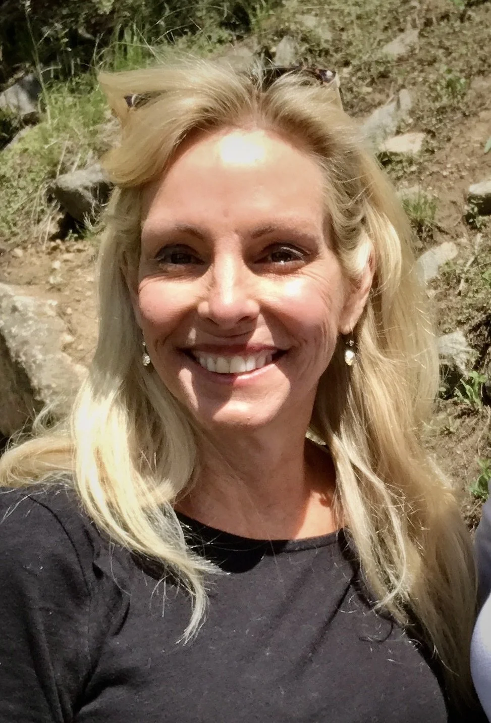 Mary Elizabeth Burns, MS, NCC, LPC, licensed professional counselor in Cumming and Sandy Springs, Georgia