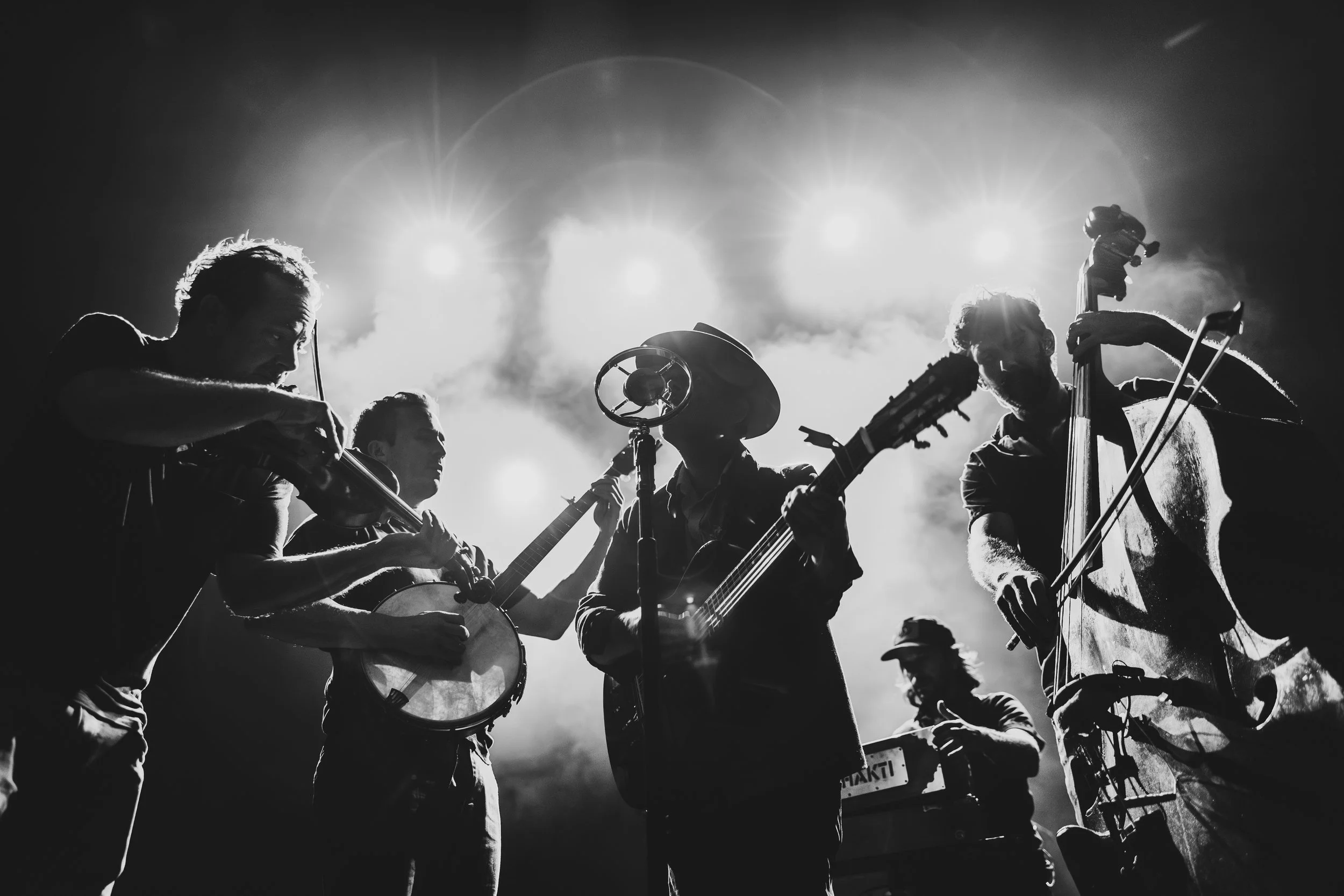 LOS ANGELES - Gregory Alan Isakov 2024 - YAER-160.jpg