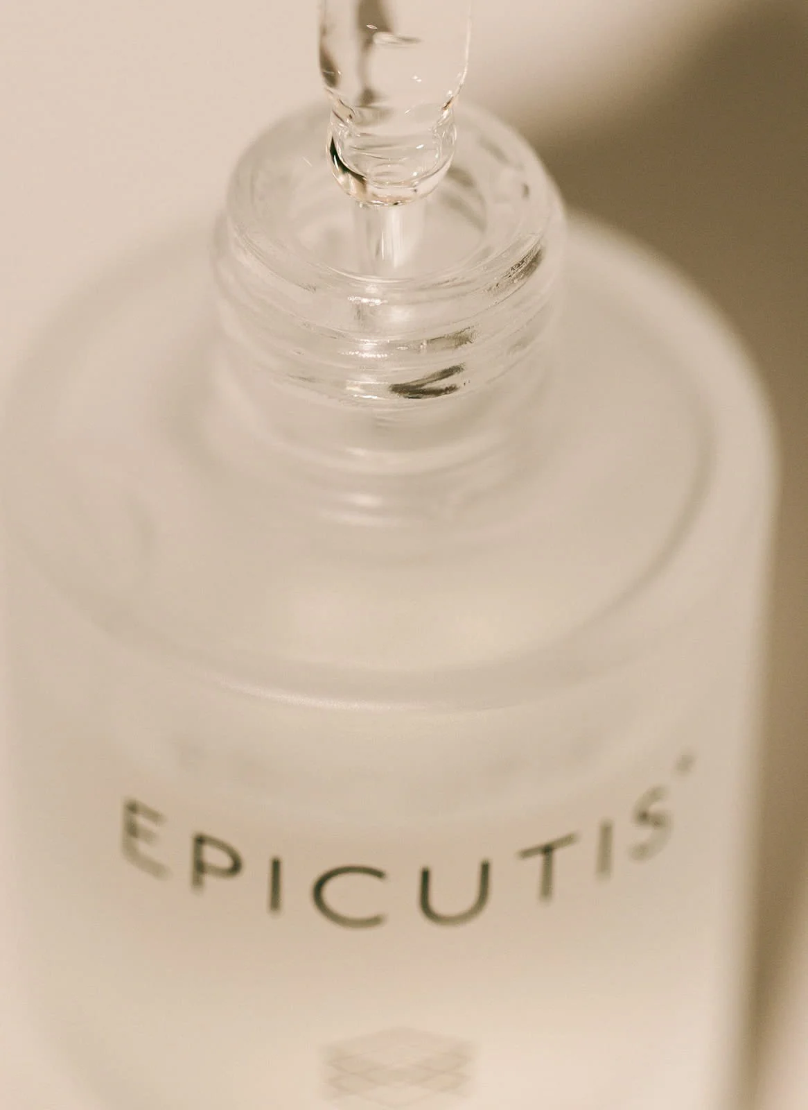 aesthetics with e epicutis serum 2.jpg