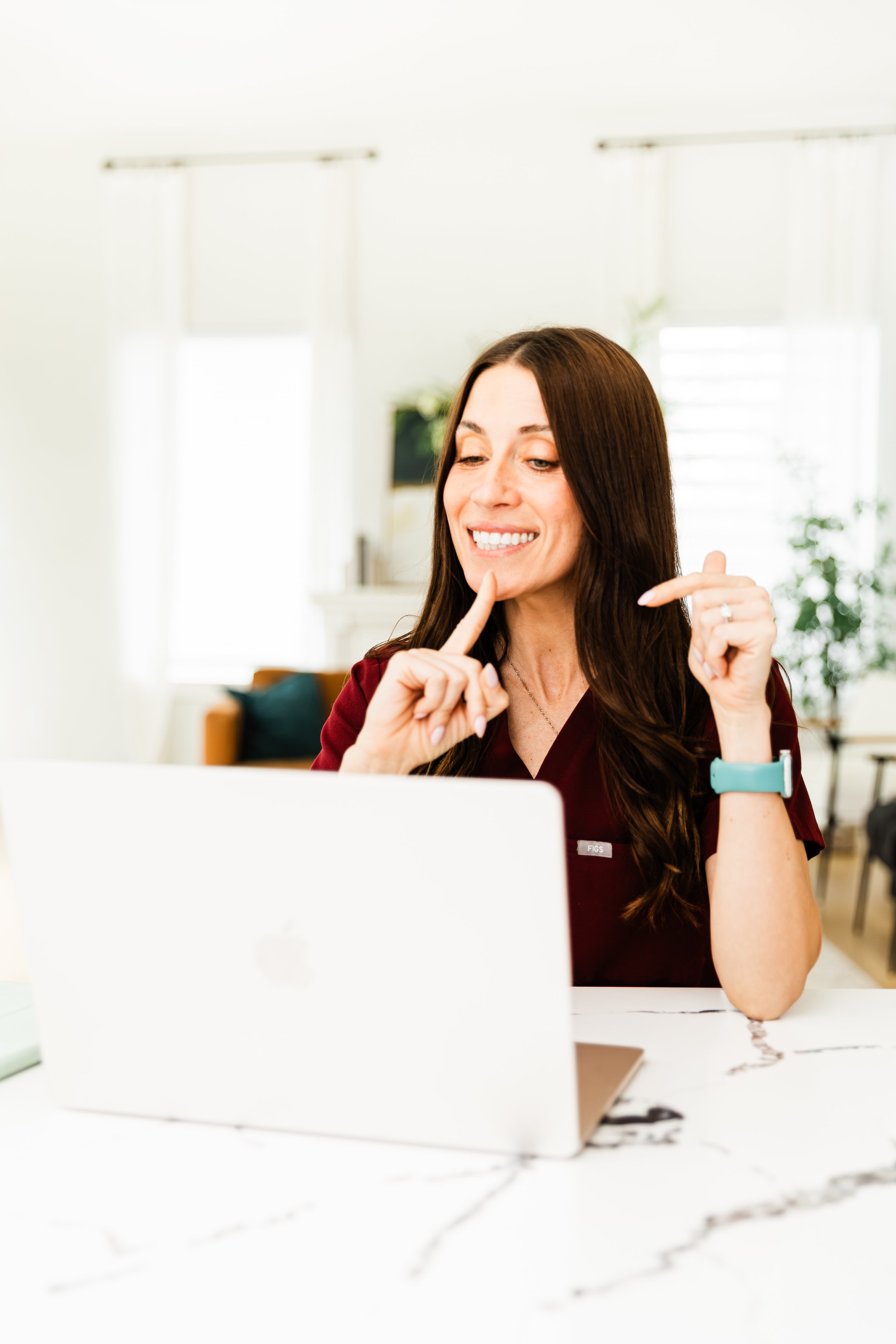 Virtual speech therapy session connecting a child with a pediatric speech-language pathologist through teletherapy