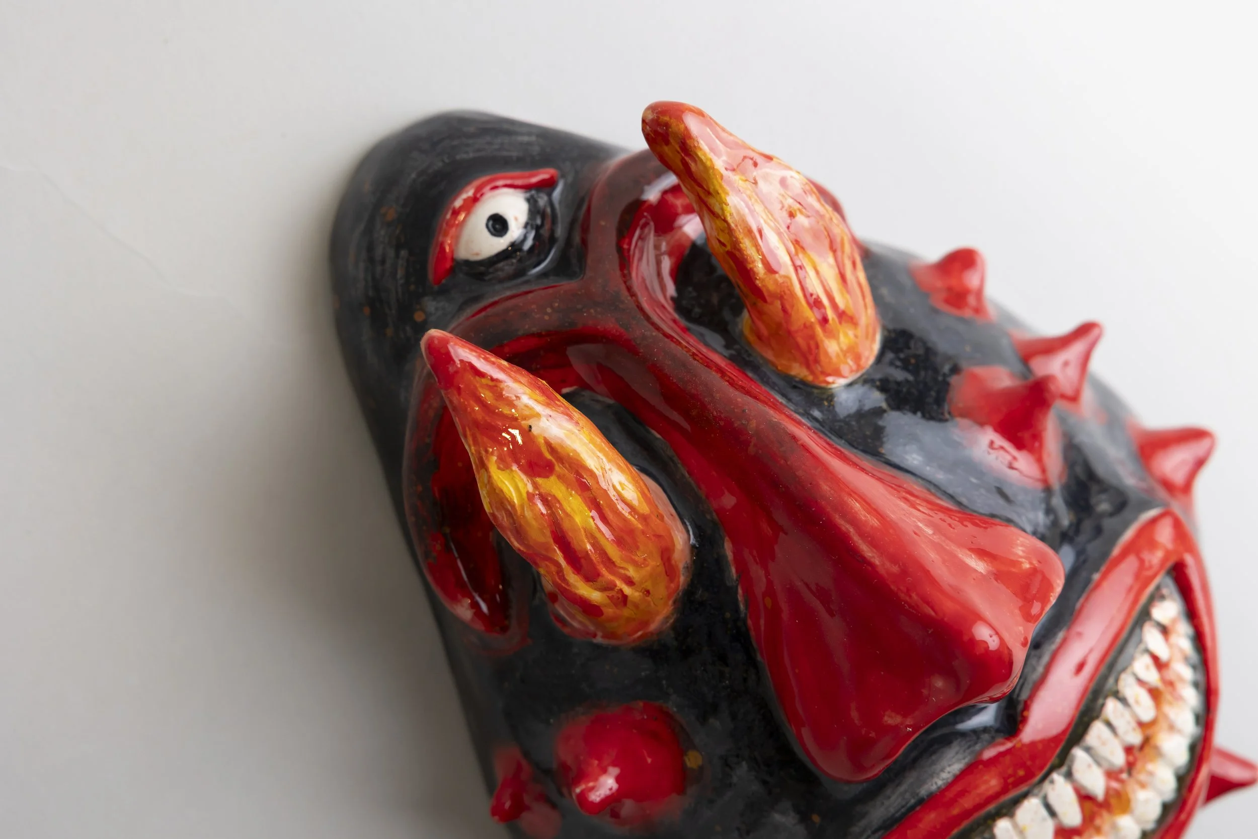 Comí takis fuego
(2026)
Ceramics 20 cm x 16 cm  x 9 cm 