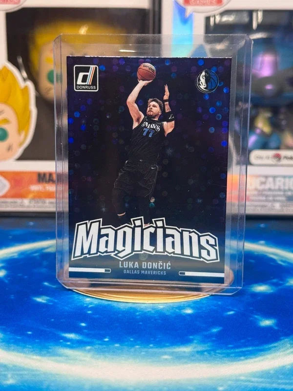 Luka Dončić Magicians Insert Donruss Basketball Dallas Mavericks