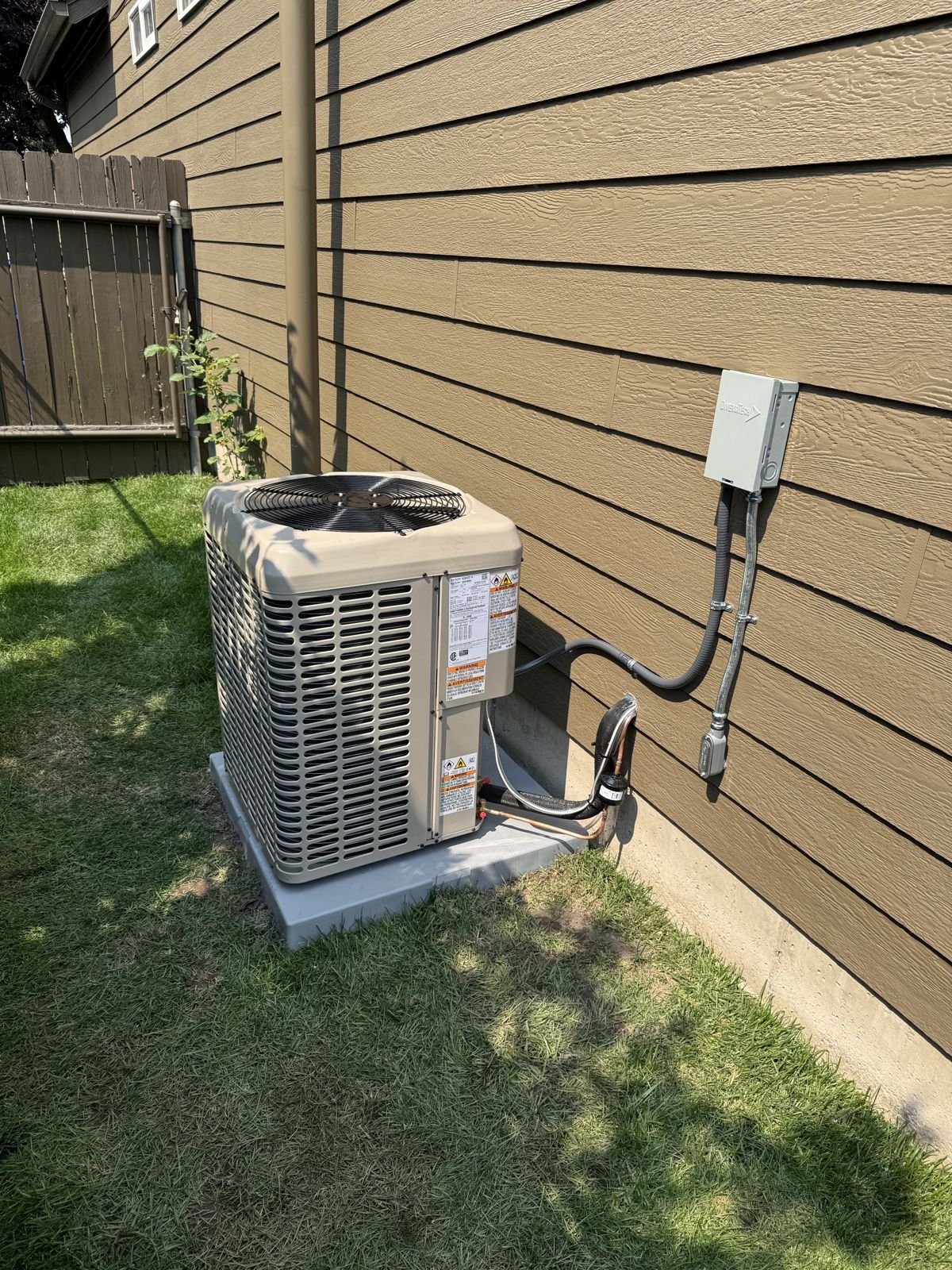 AC condenser installation