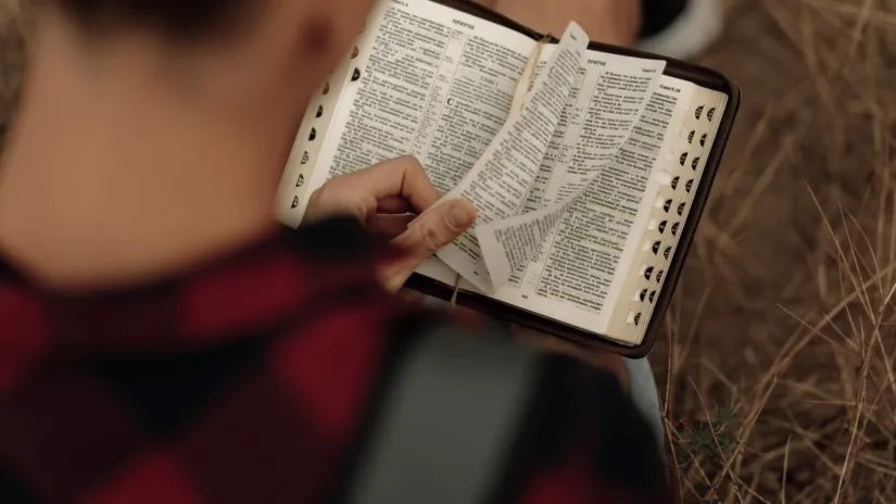 WHY VERSES SEEM TO DISAGREE