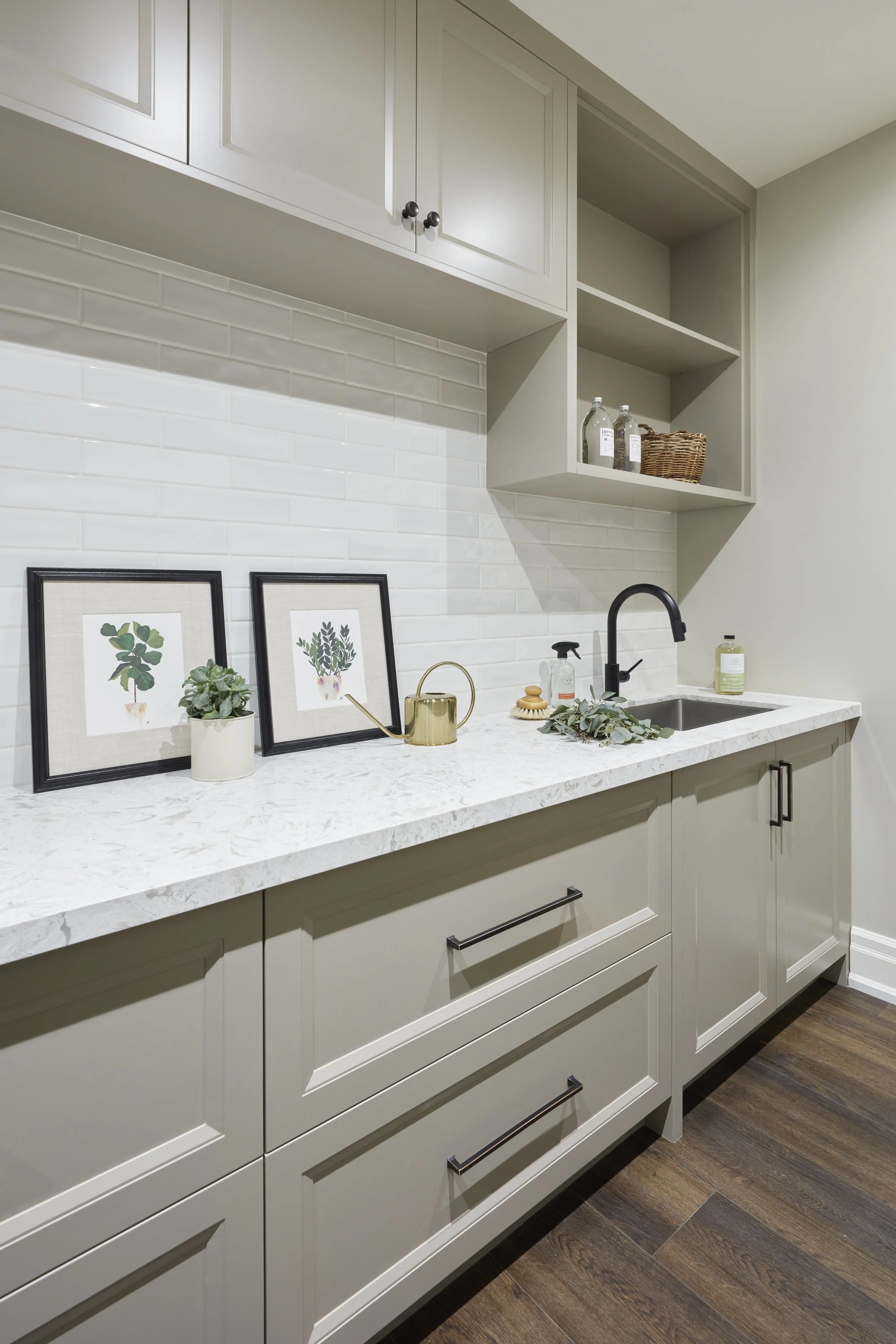Laundryroom_03.jpg
