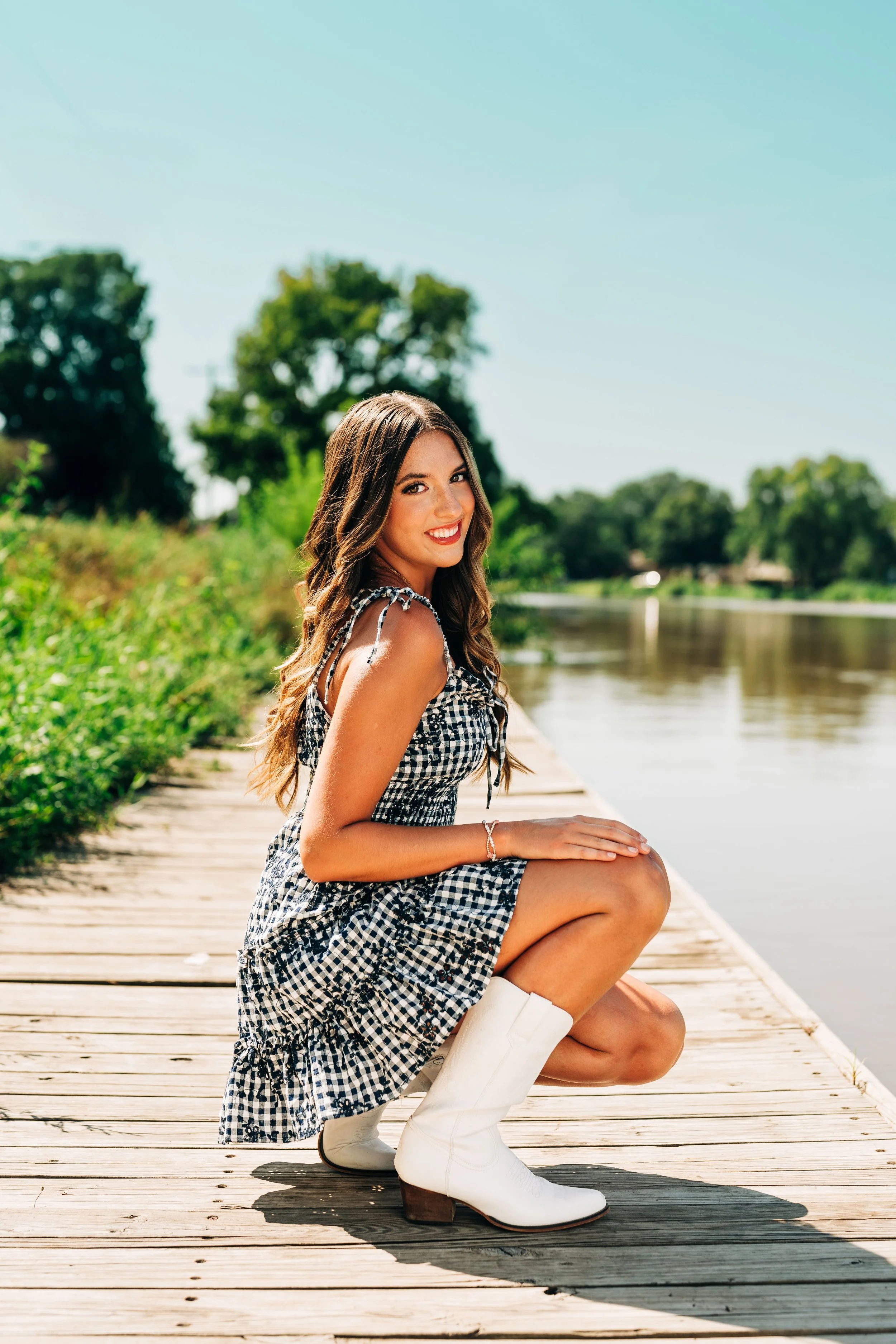 wichita senior photos Arkansas River.jpg