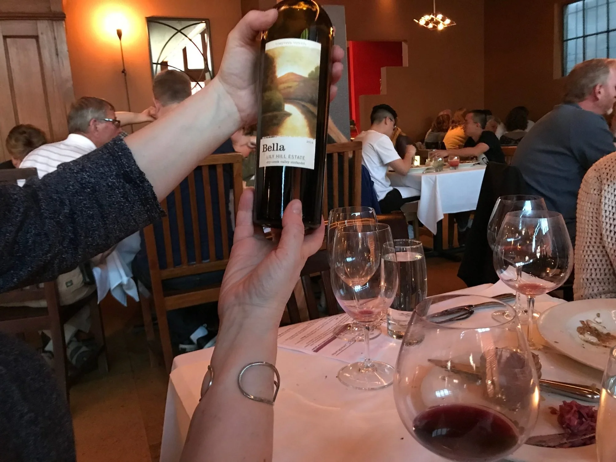 Sonoma Valley Battle! Martinelli vs Bella!, photograph 6