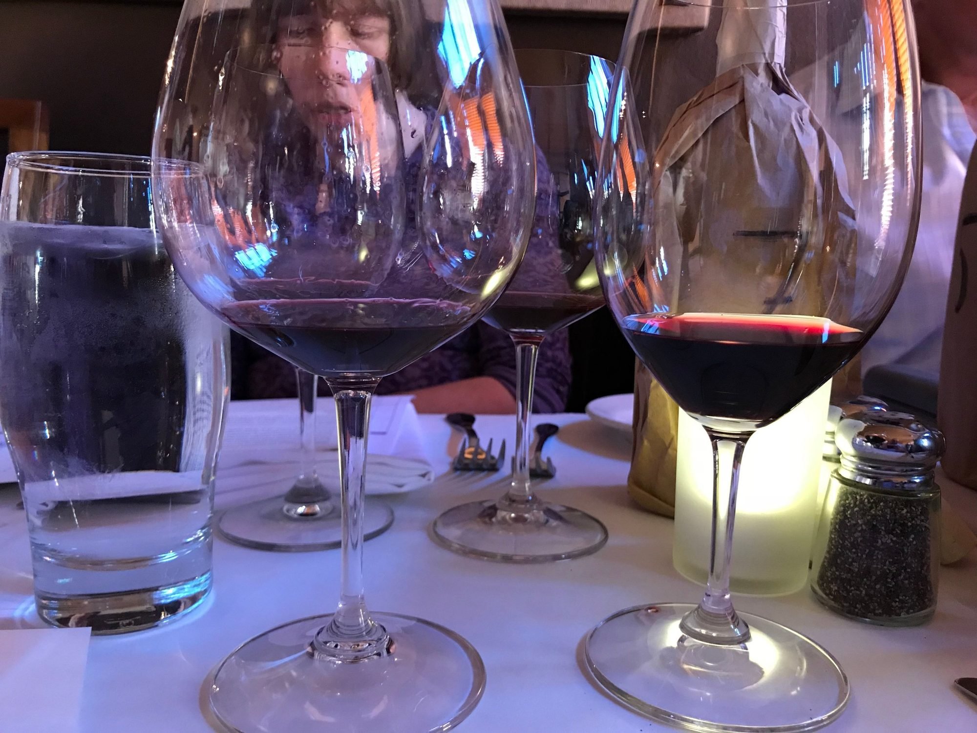 Sonoma Valley Battle! Martinelli vs Bella!, photograph 1
