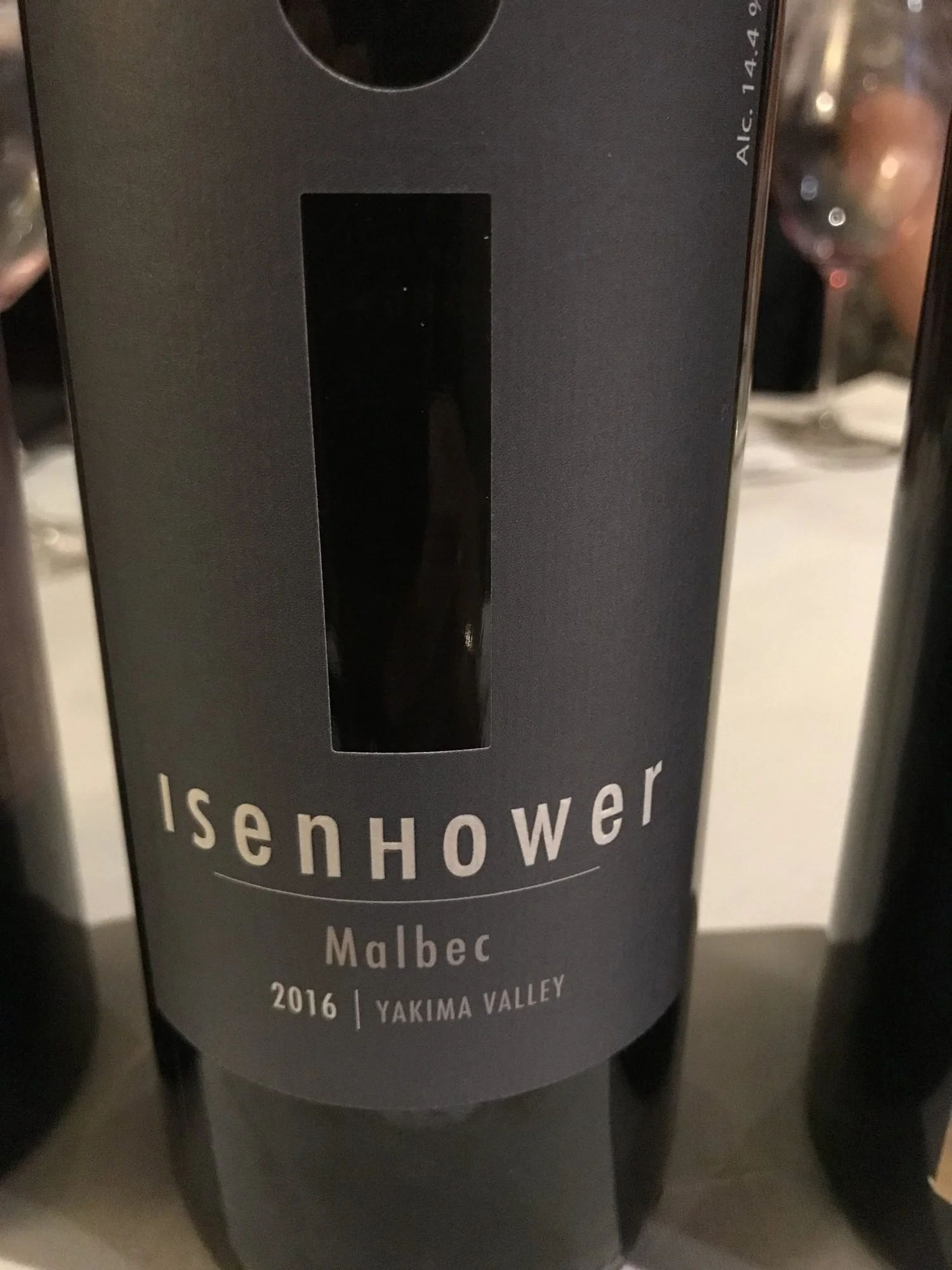 Small Washington Wineries - BIG Red Wines, photograph 7