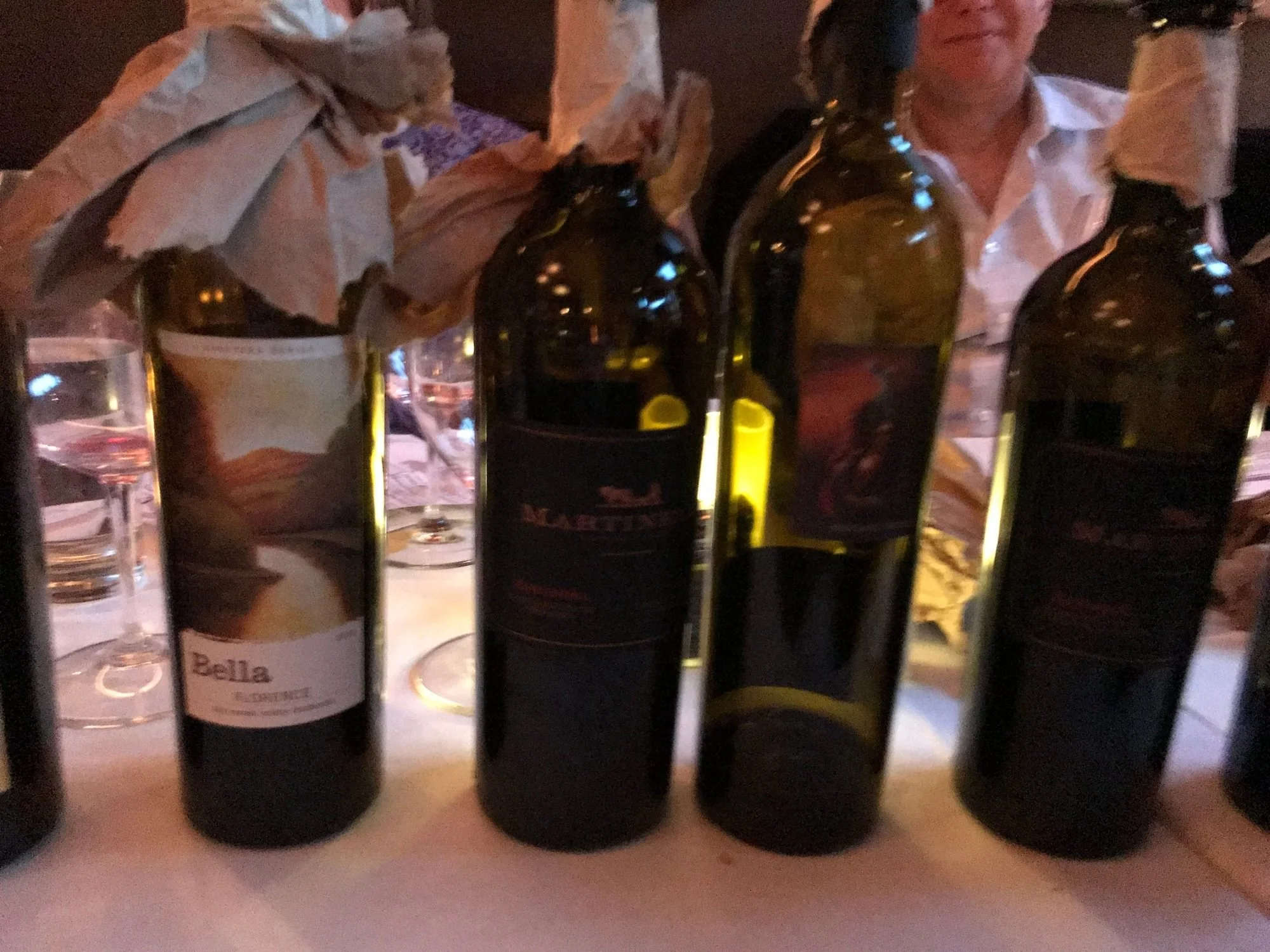 Sonoma Valley Battle! Martinelli vs Bella!, photograph 3