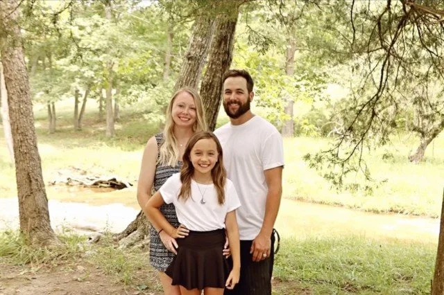 Clearlake Electric family outdoors in Southwest Missouri