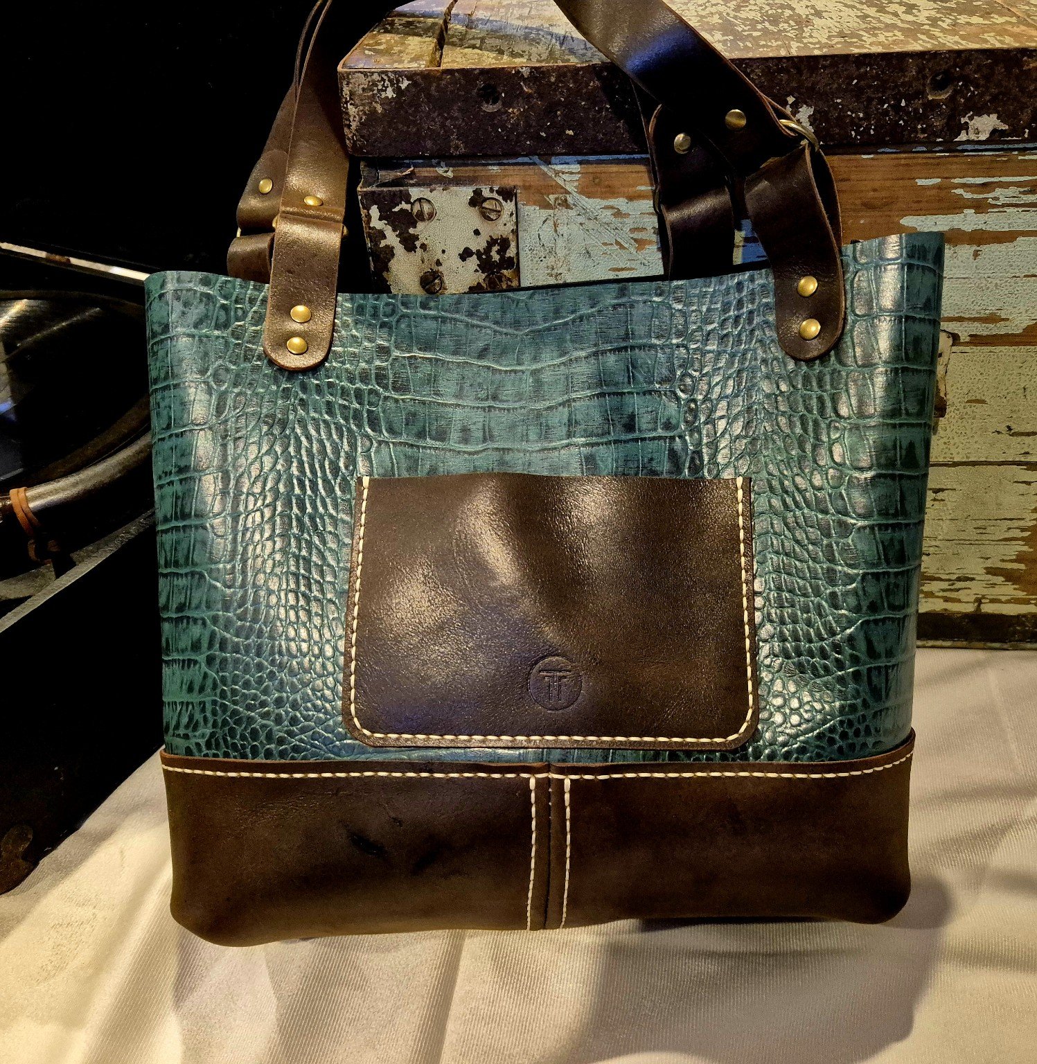 tote back.jpg