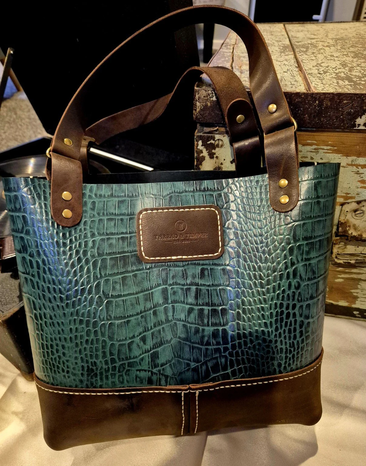 tote angle.jpg