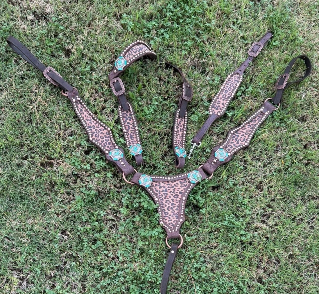 Leopard Print Tack Set
