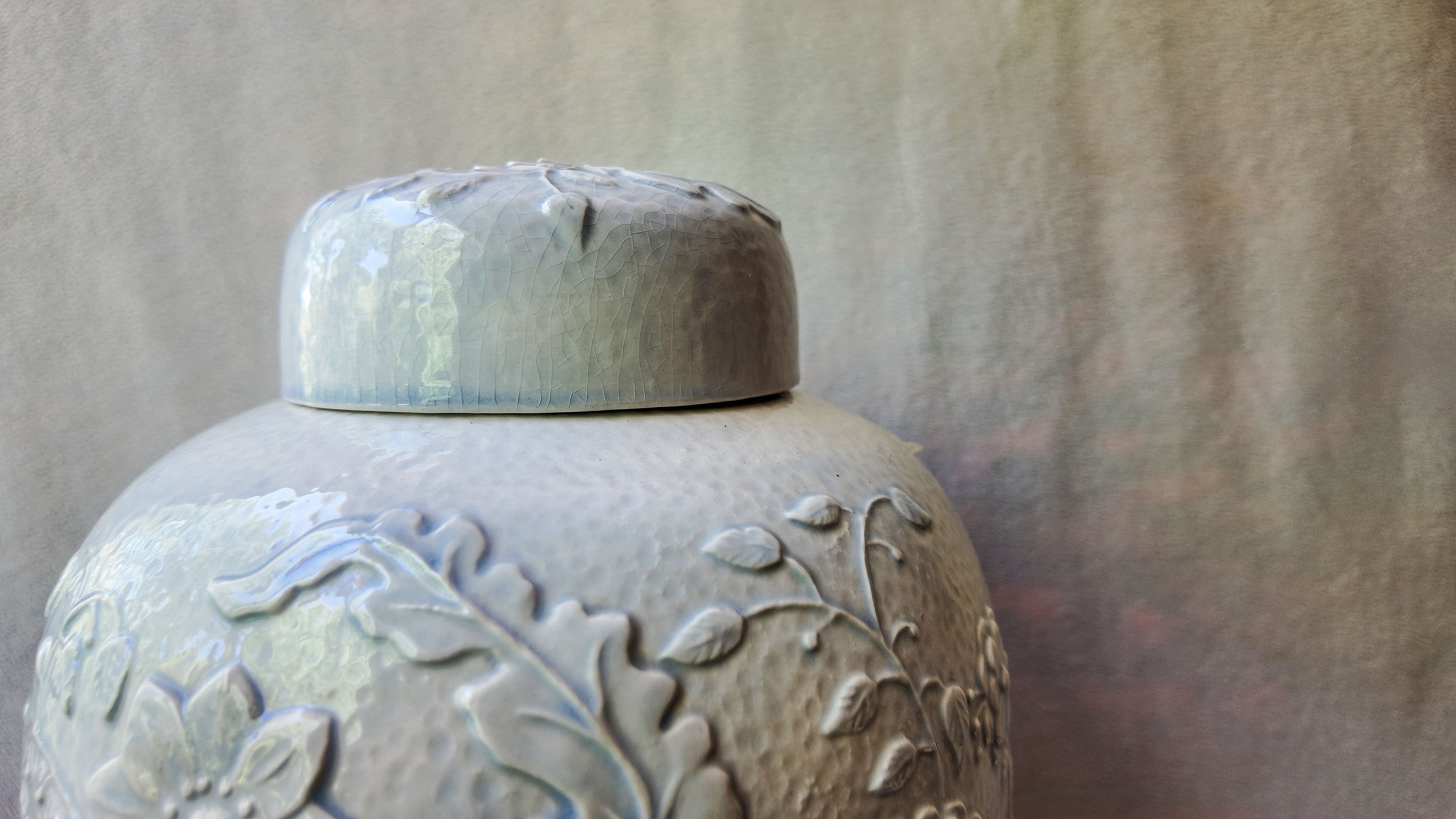 VASE WITH TOP.jpg