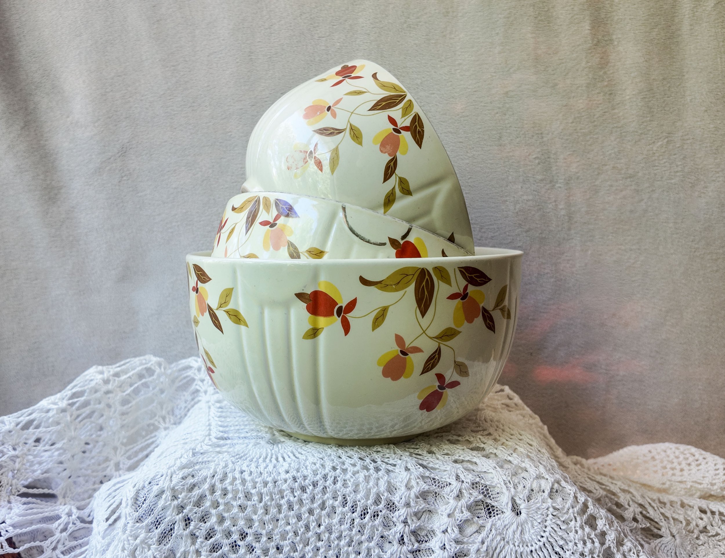 Hall's Autumn Leaf Nesting Bowls, Set of 3