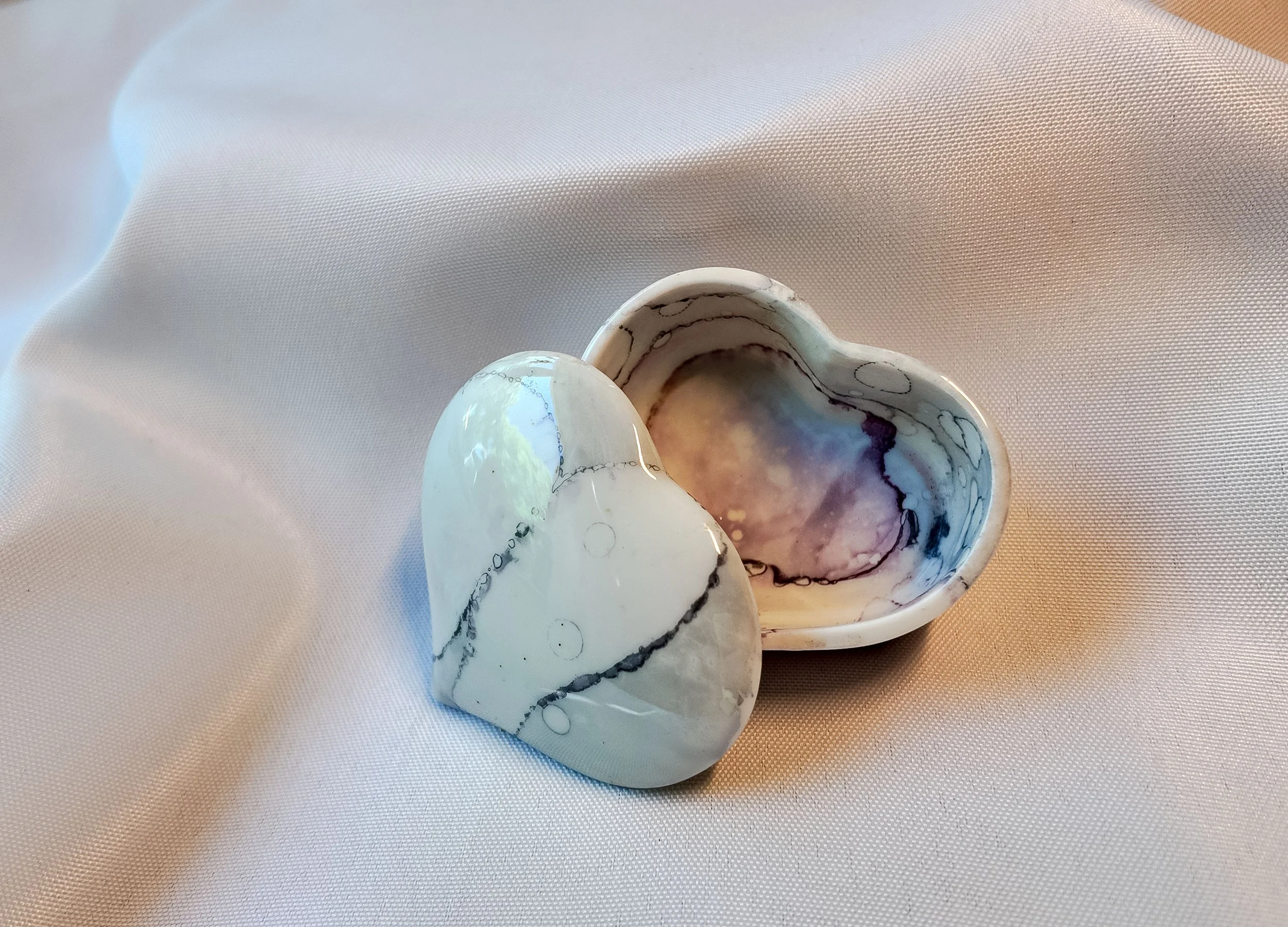 Marbled Heart Box + Solid Heart Paperweight, 2 Piece Set