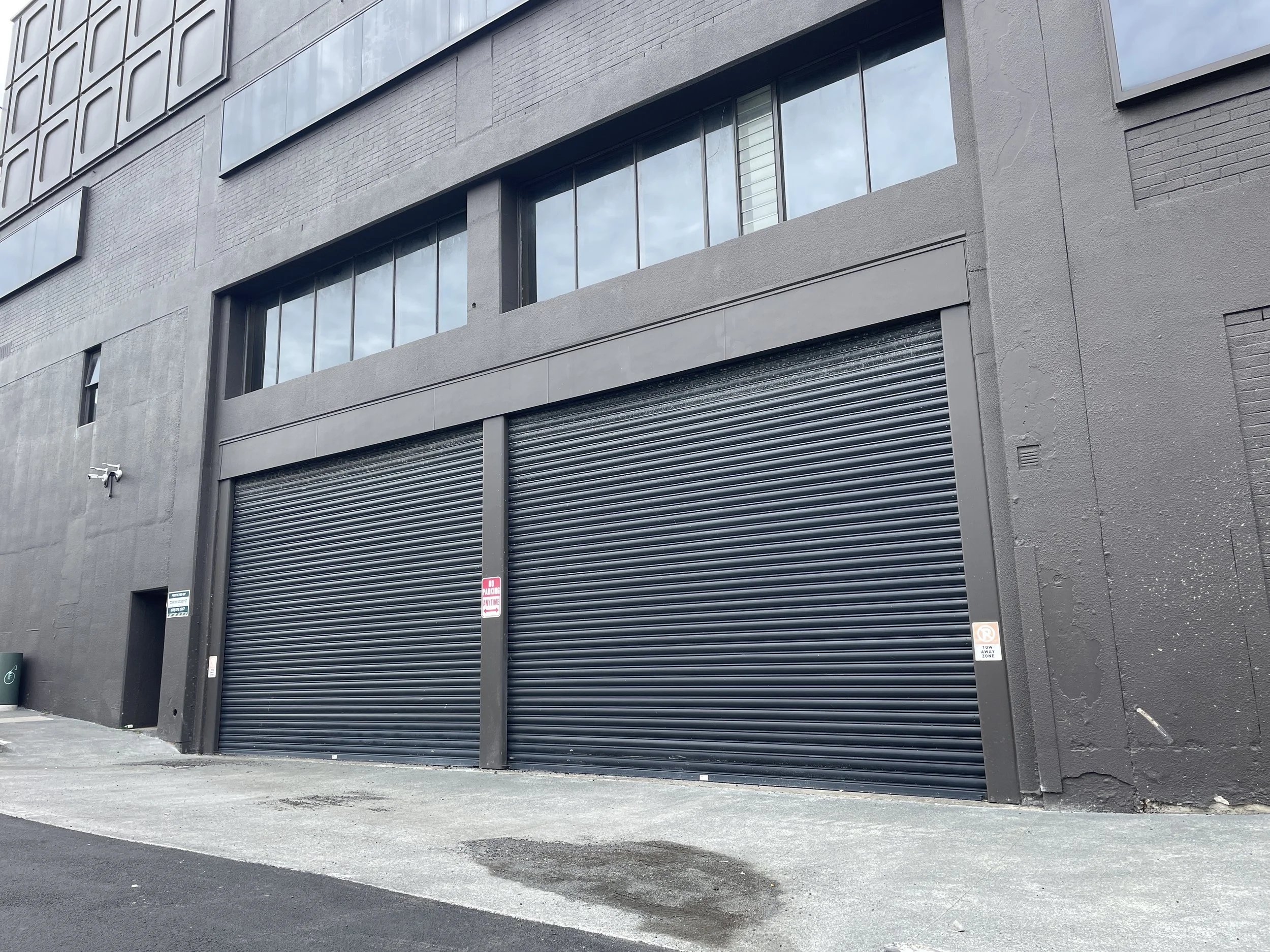 City Fringe Warehouse / Showroom / Office For Lease