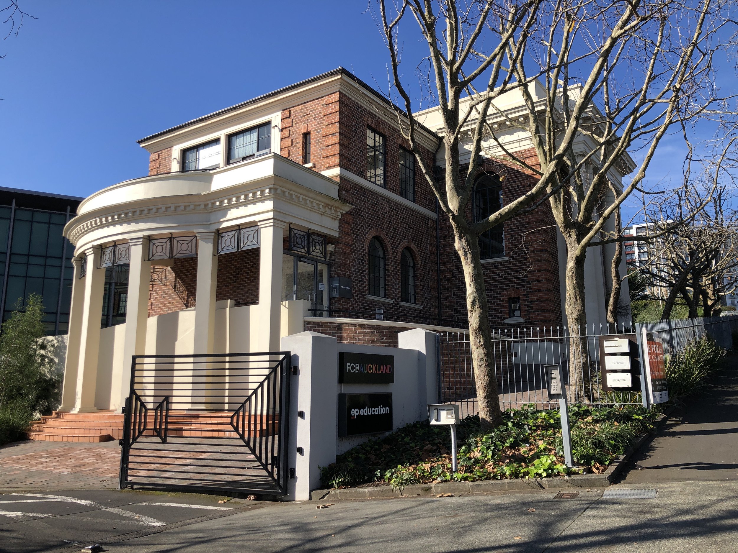 59 WELLINGTON STREET