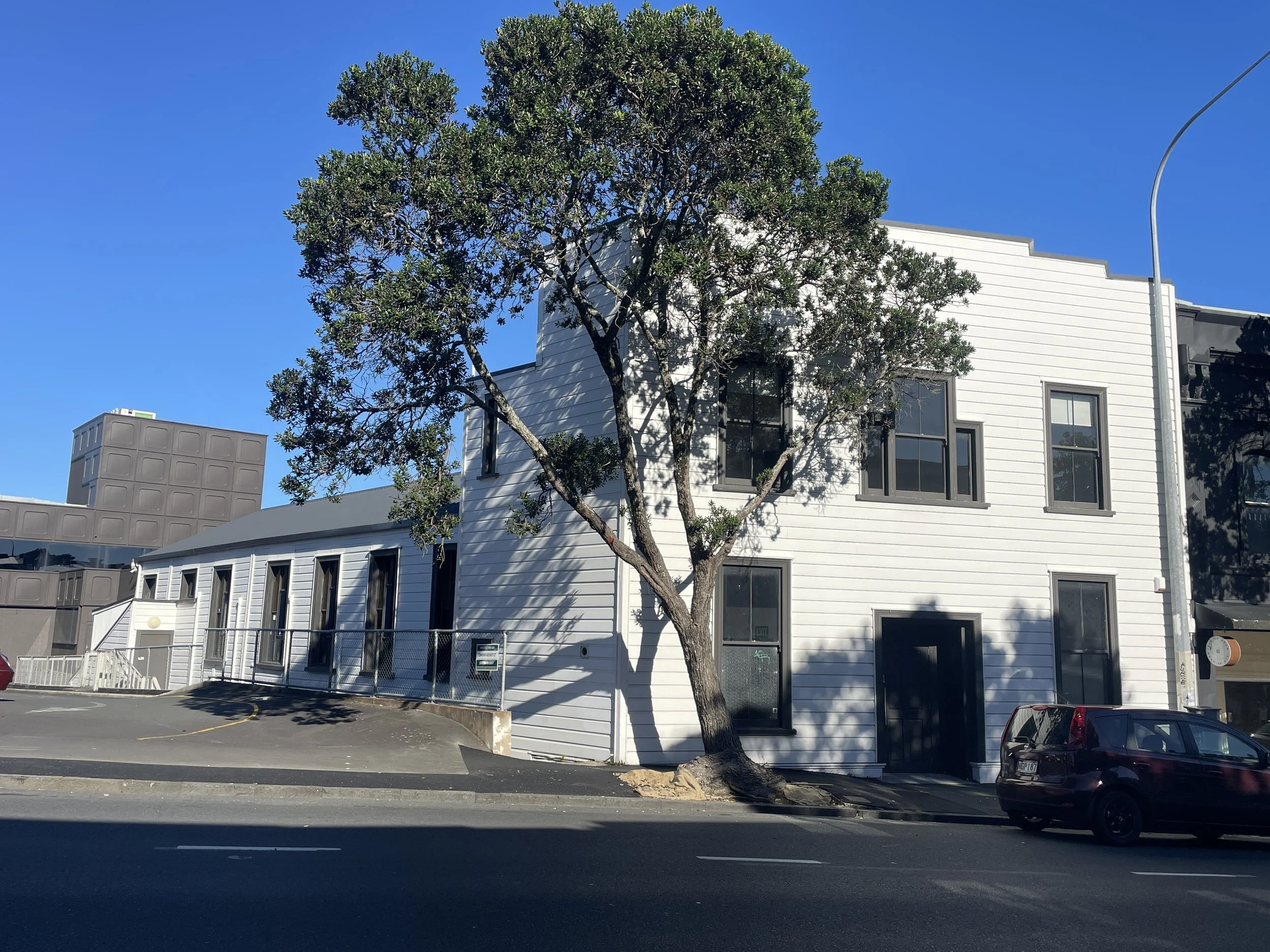 44 NEW NORTH ROAD