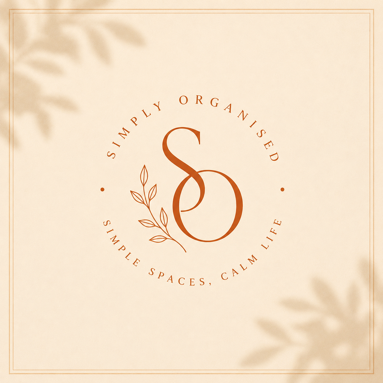 Logo for Simply Organic with the initials 'S' and 'O', surrounded by the phrase 'Simply Spaces, Calm Life' in a circular arrangement, featuring a simple leaf illustration and a beige background with soft shadowed leaves.
