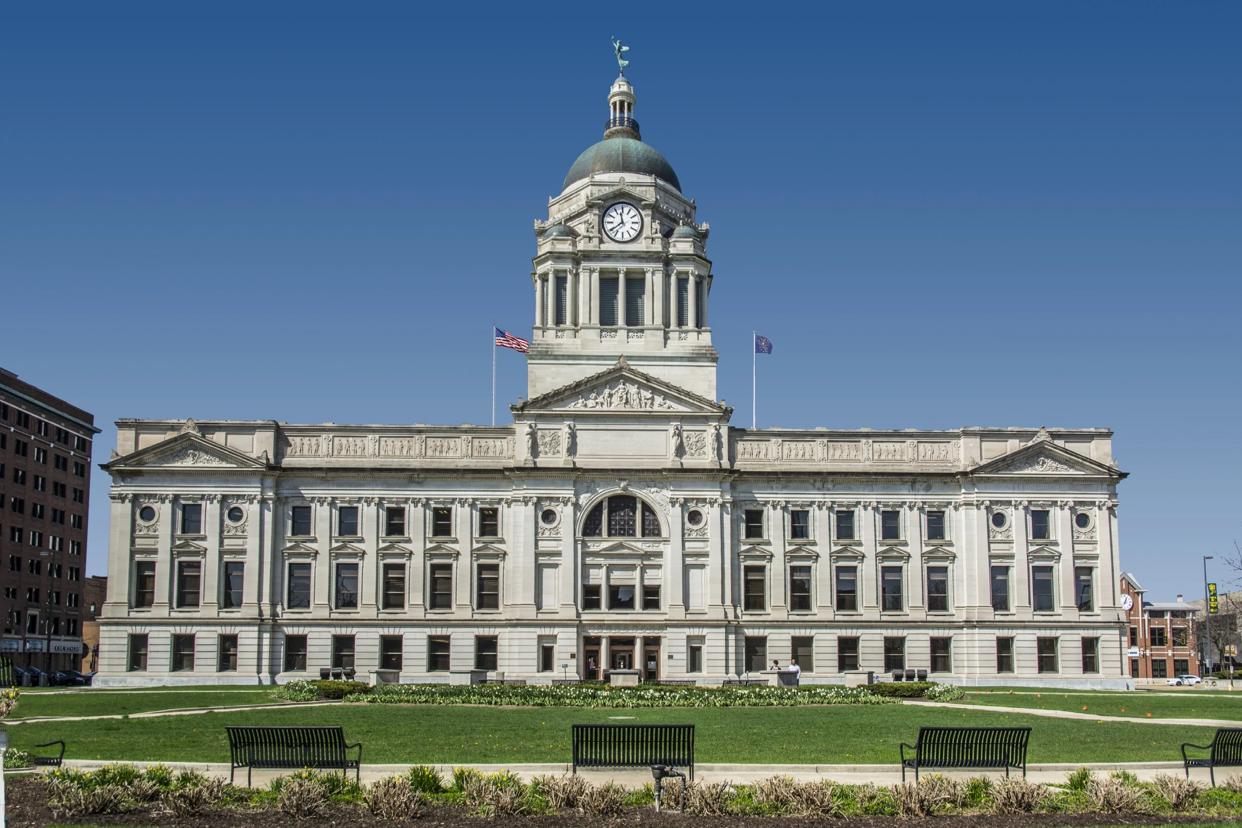 Allen County Courthouse in downtown Fort Wayne