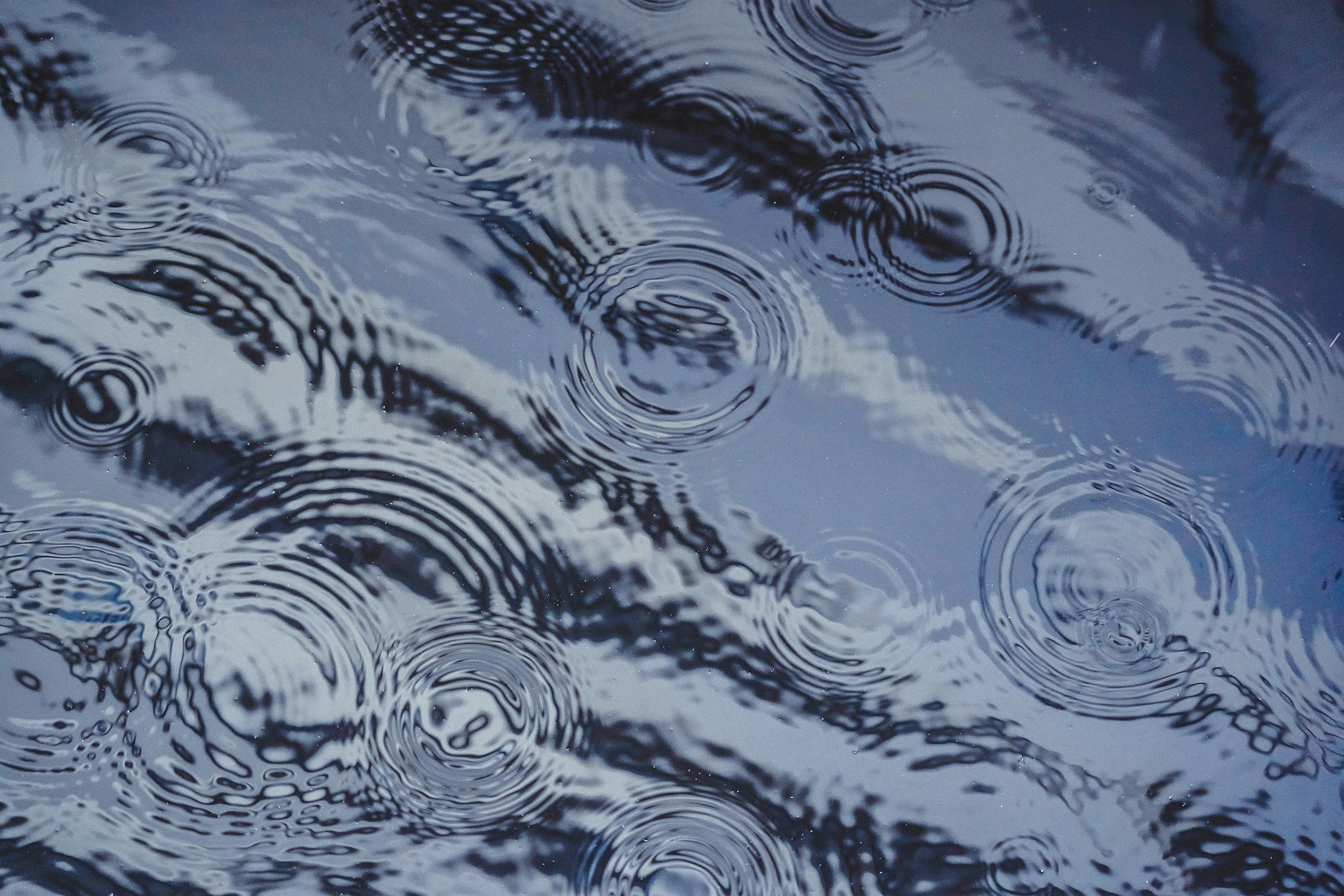 droplets of water with rings