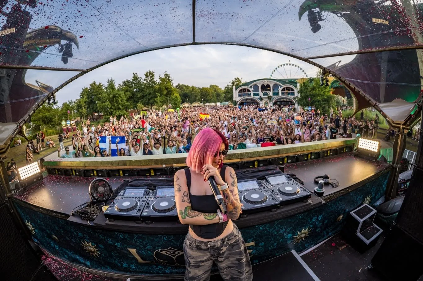 Jessica Audiffred se une como el opening act de MGK en Ciudad de México