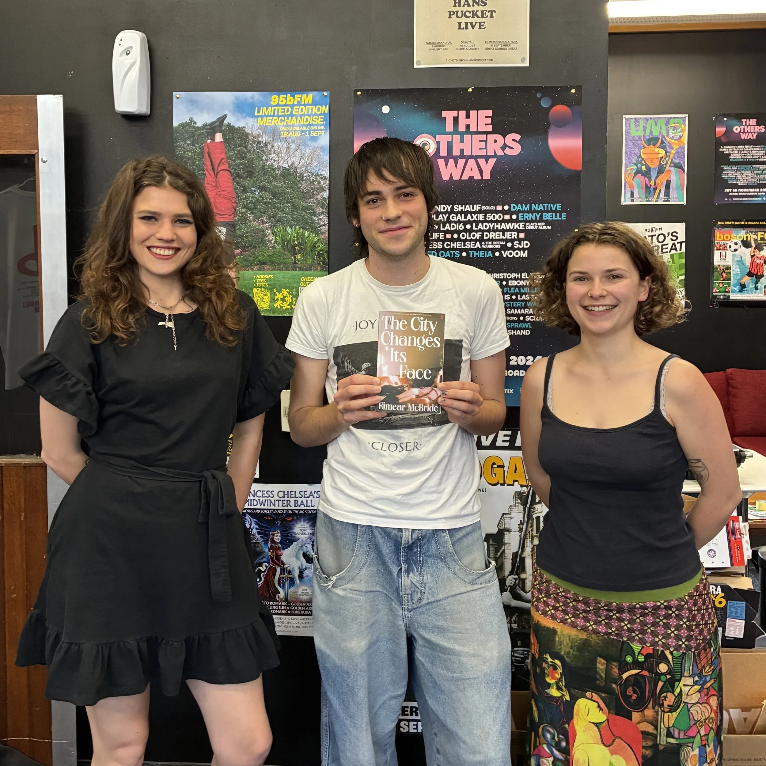 95bFM's Loose Reads: The City Changes Its Face by Eimear McBride 