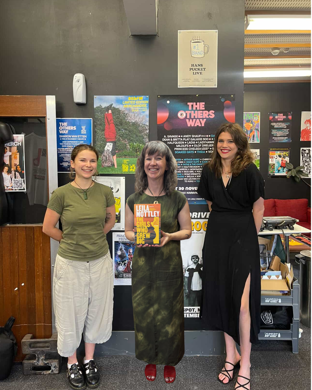 95bFM's Loose Reads: The Girls Who Grew Big by Leila Mottley 