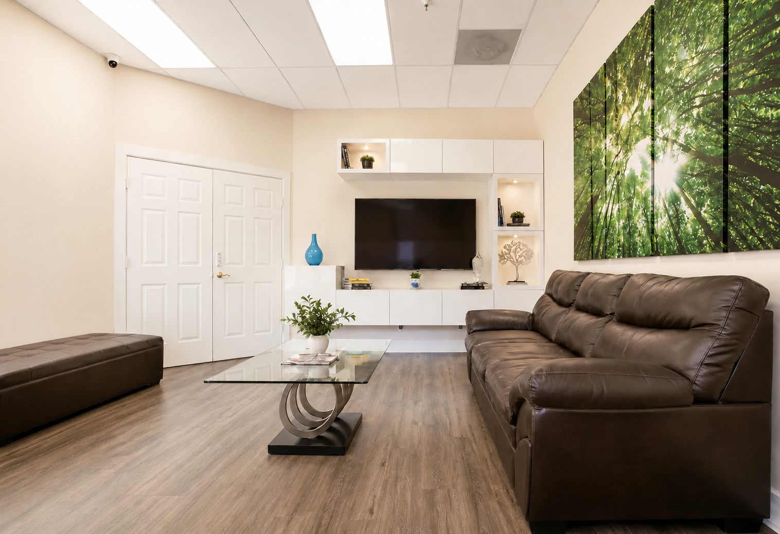 Westside+Dental+Care+Waiting+Room.png