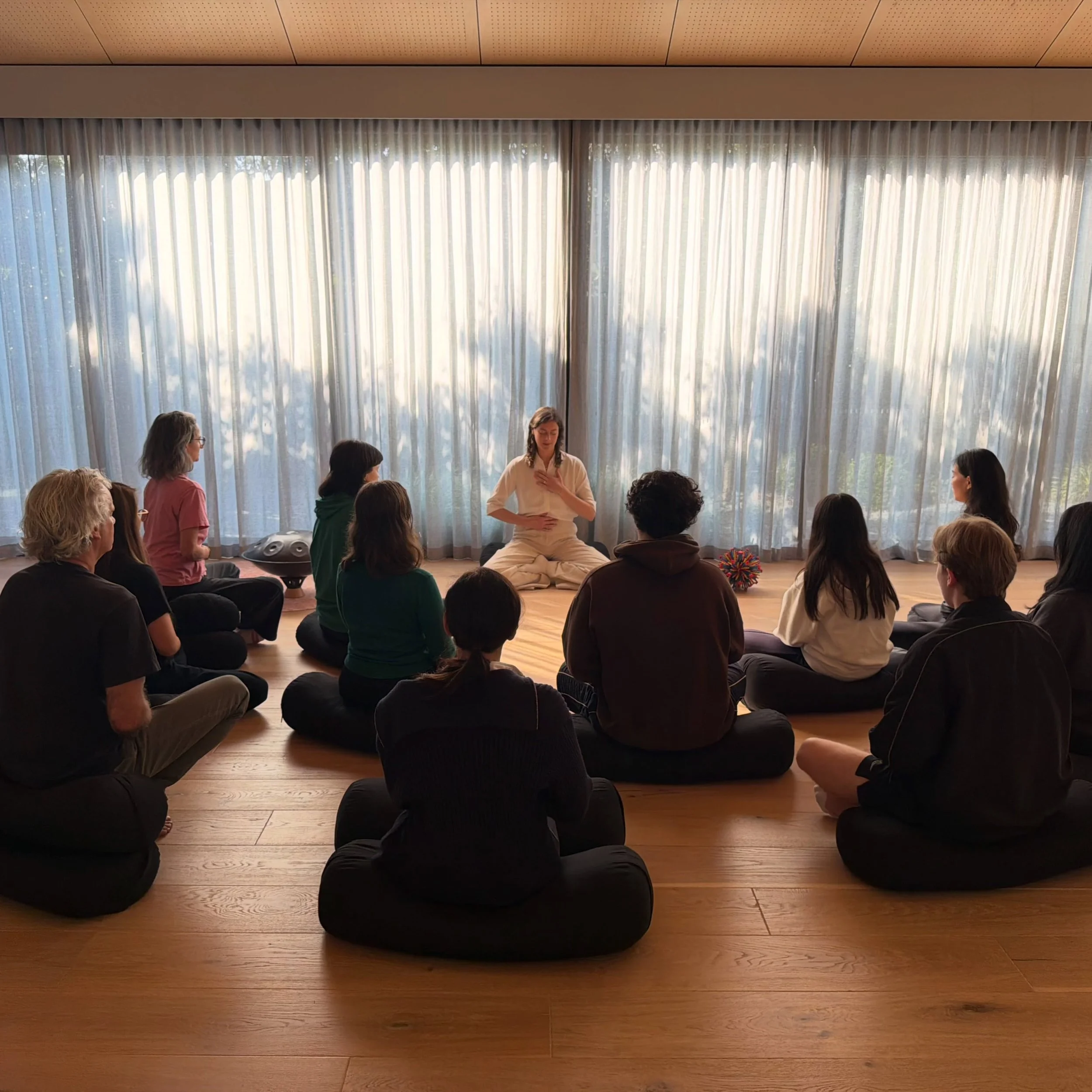 On Sunday, we hosted a Breath Circle session for teenagers and their caregivers, focused on evidence-based breathing techniques to help teens regulate their nervous systems and access sustained states of calm.

Huge thanks to @starr.nikky for guiding