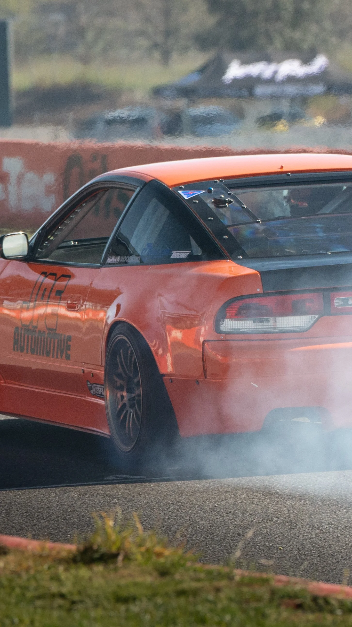 S-Chassis_phone wallpaper_08.jpg