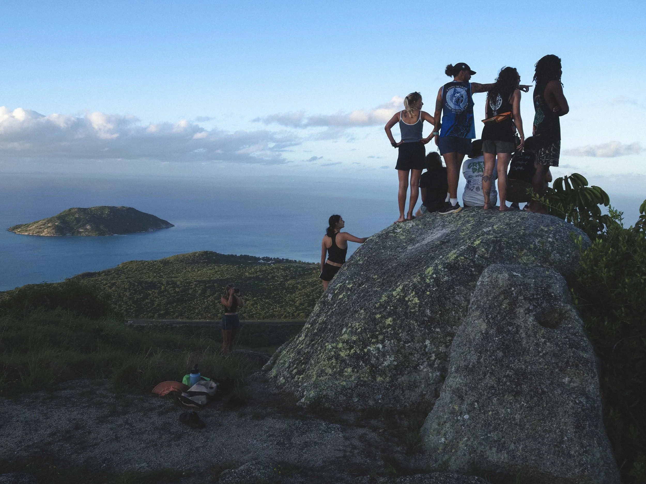  Crew enjoying a sunrise hike on Lizard Island. A reminder that shore is always appreciated when it’s finally back in sight. 