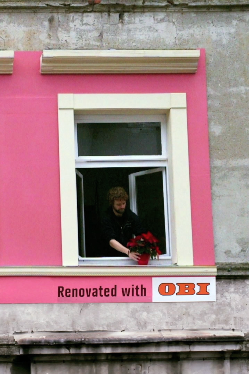 The OBI brand manager wanted a product demo, but media booked a billboard.       Sort of