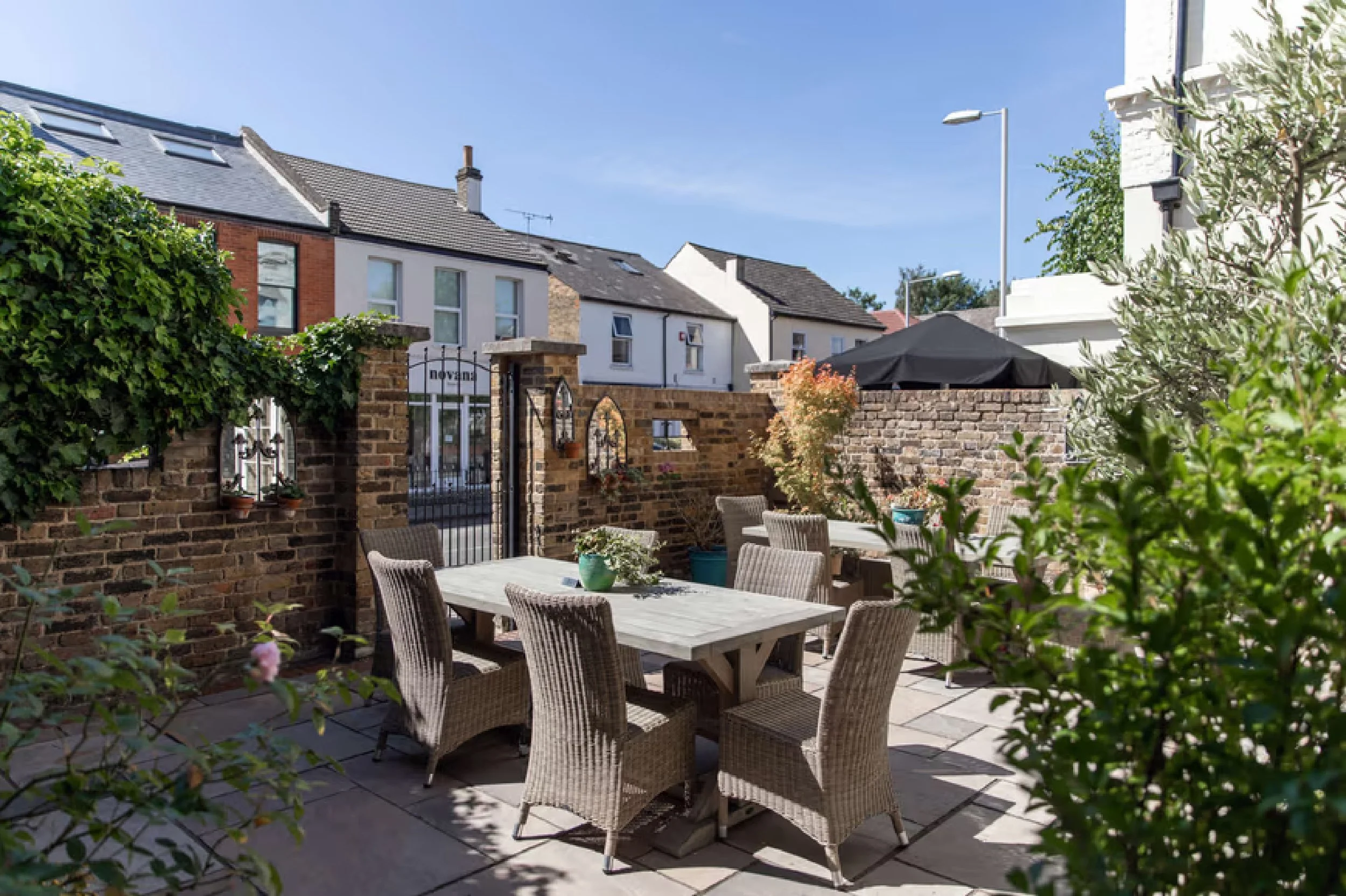 Canbury46-01.jpg