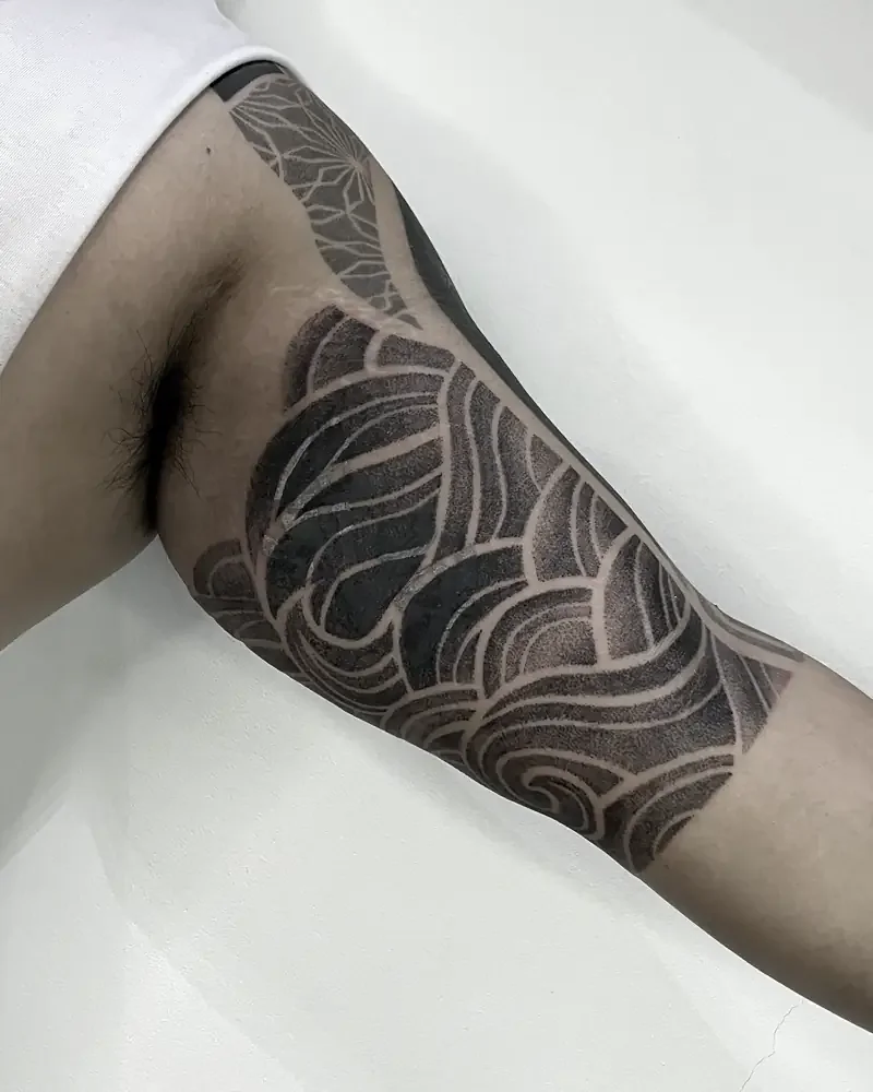 0341 - geometry wave cover up.webp