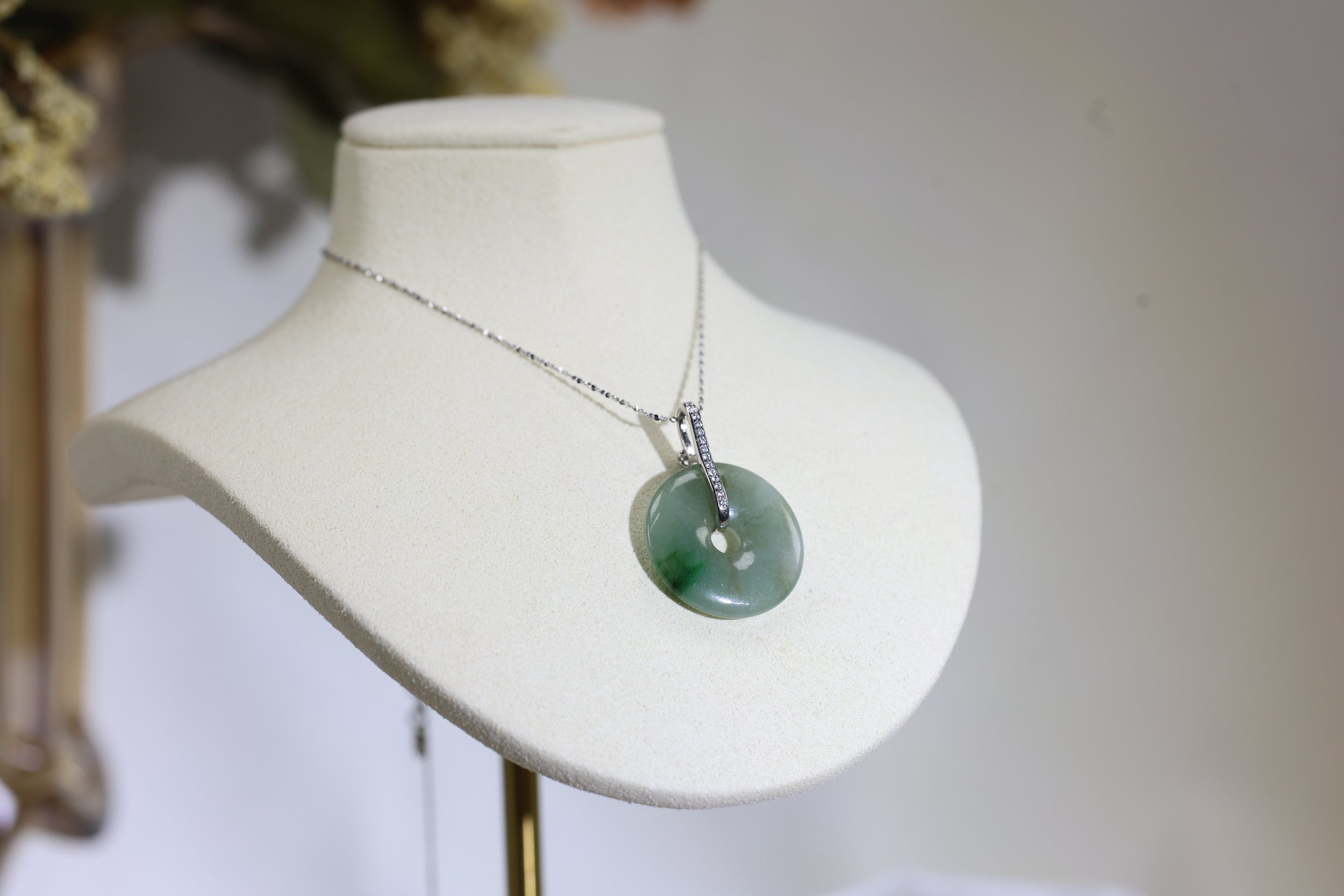 Evergreen - 平安扣 Jadeite Necklace