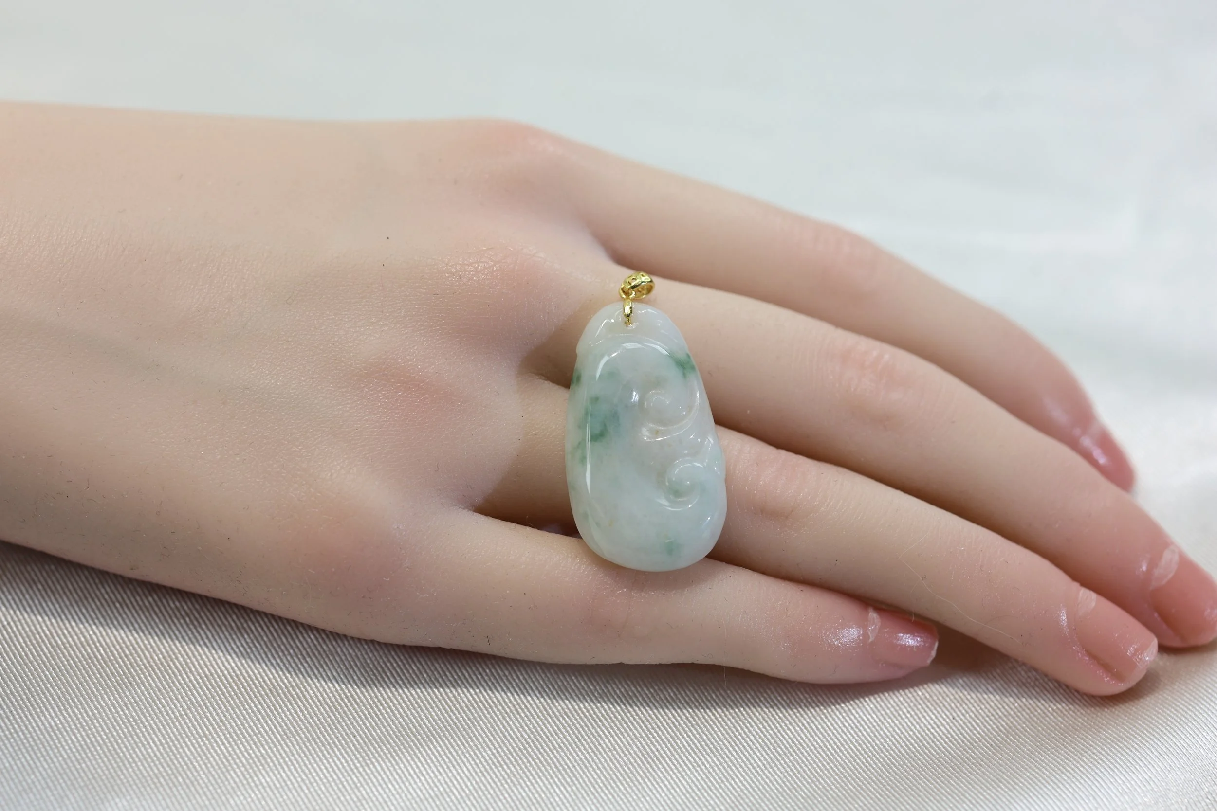 Ruyi (Day) - Jadeite Necklace