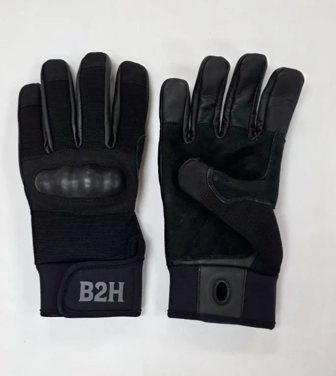 Black Manuca Glove.jpg (Copy)