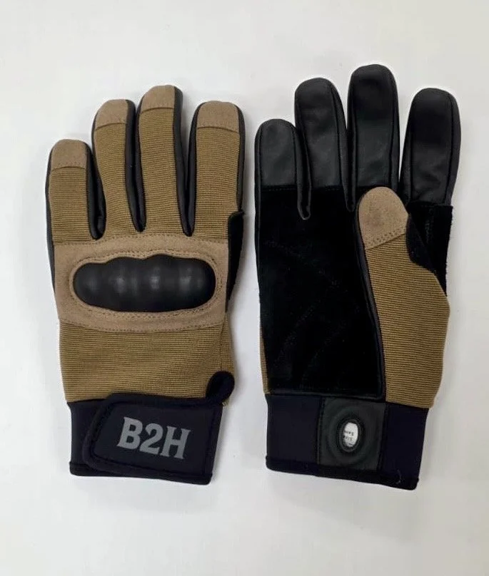 Tan Desert Manica Glove.jpg (Copy)