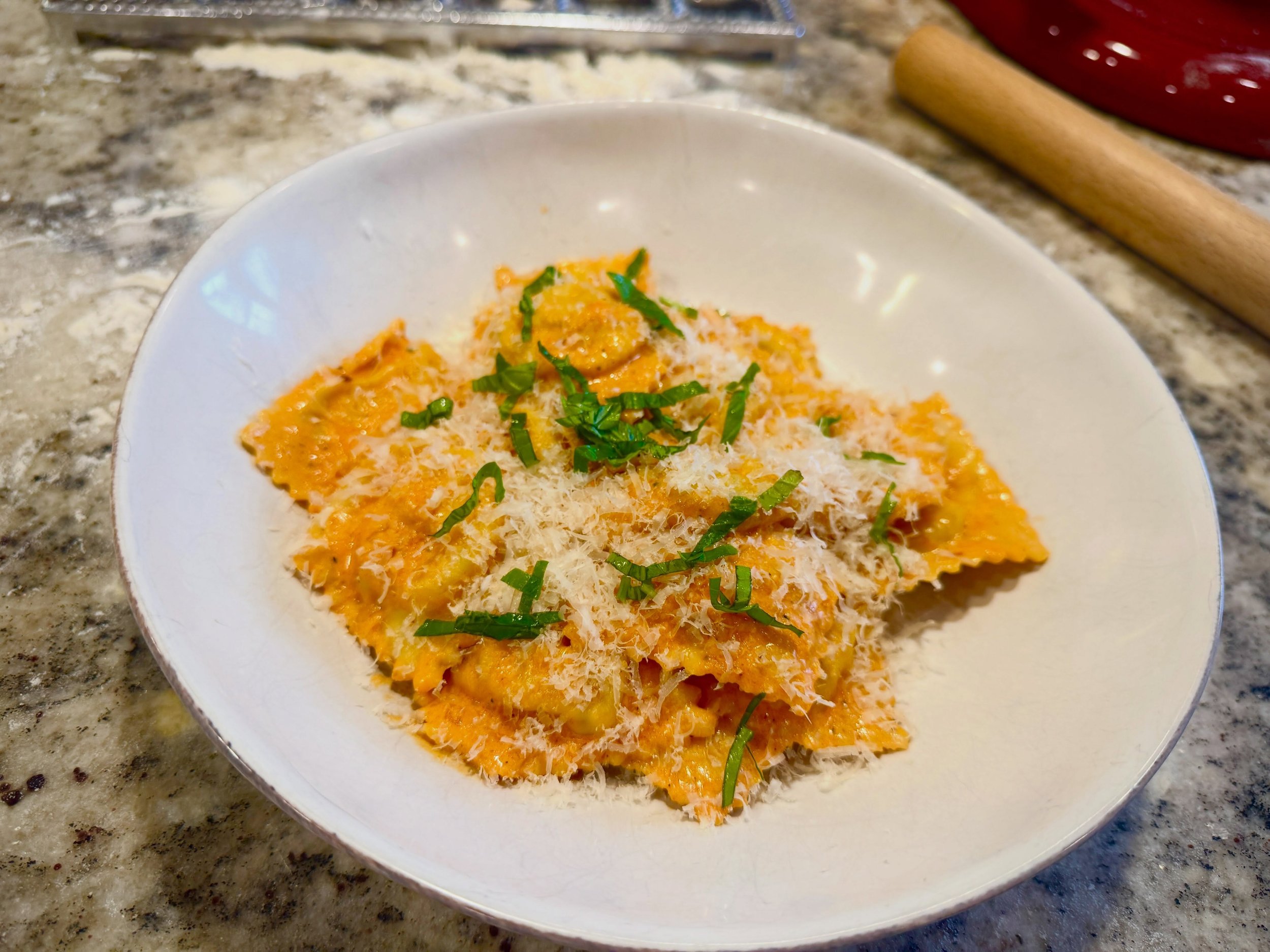 No video on this one (at least for now) &mdash; but this recipe deserved a post of its own. Fresh pasta, lobster-ricotta filling, tomato cream sauce. Full recipe&rsquo;s on the blog (link in bio). No matter what your day throws at you, you have time 