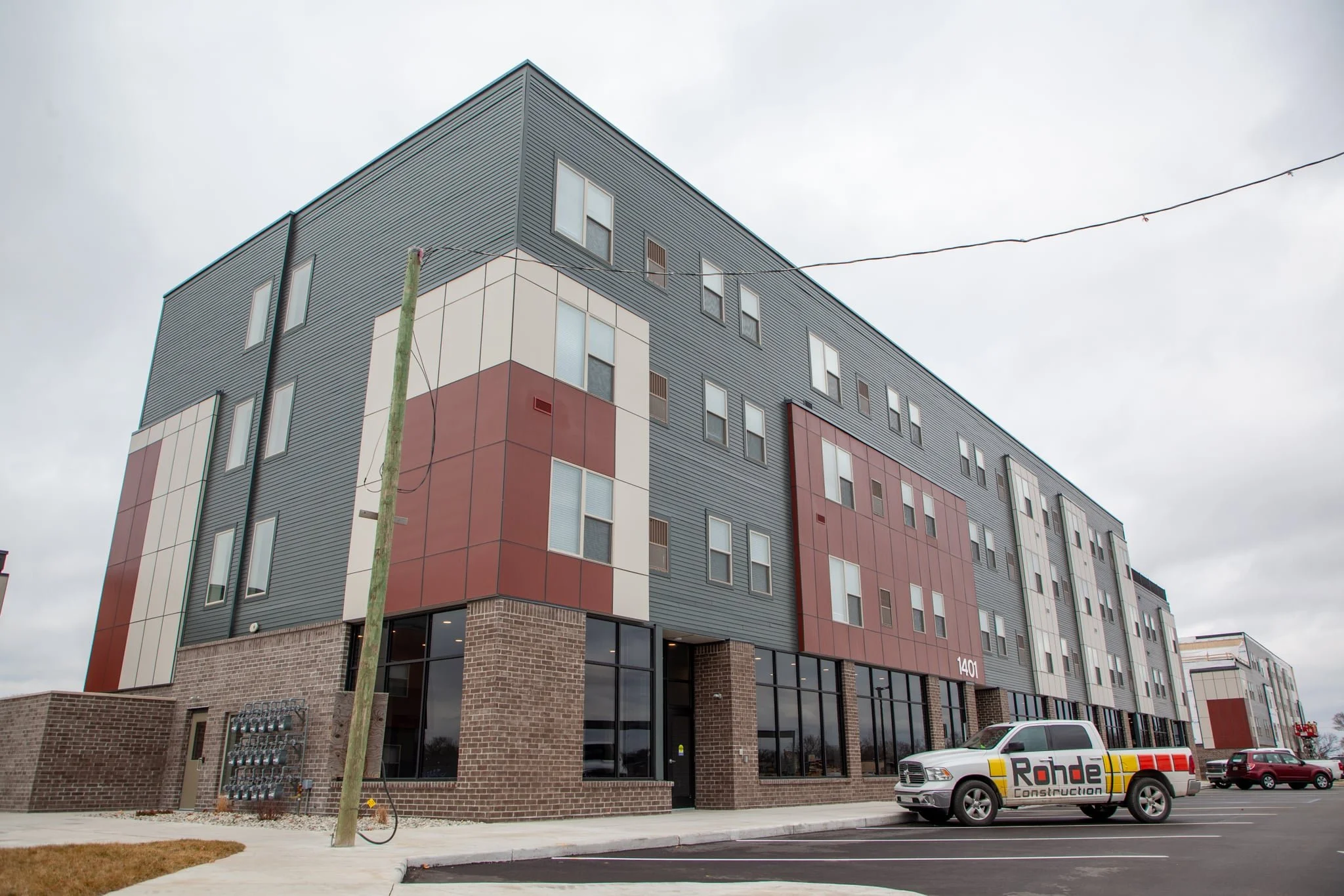 HOM Flats at 28 West