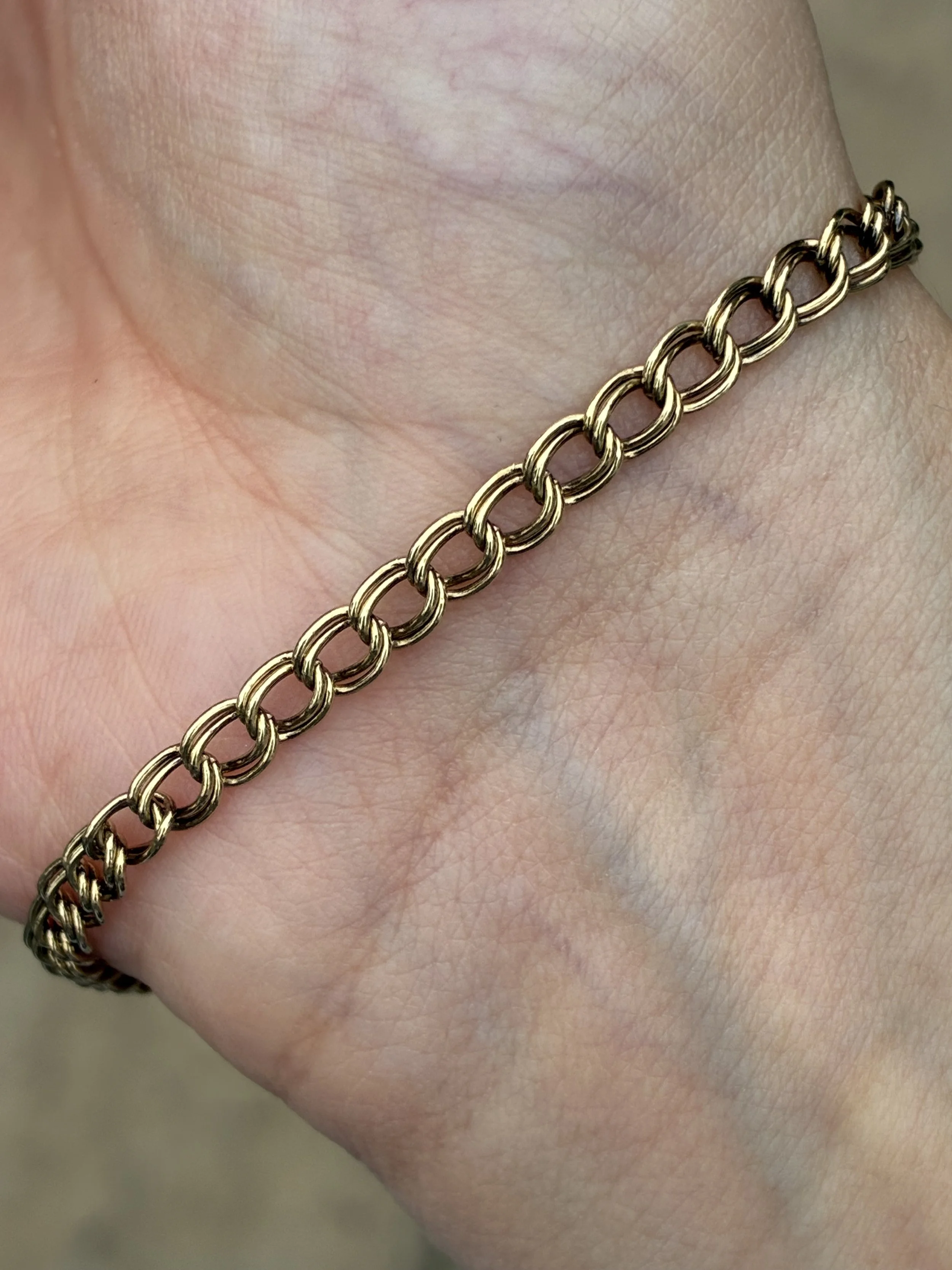 Double Link Padlock Bracelet chain style