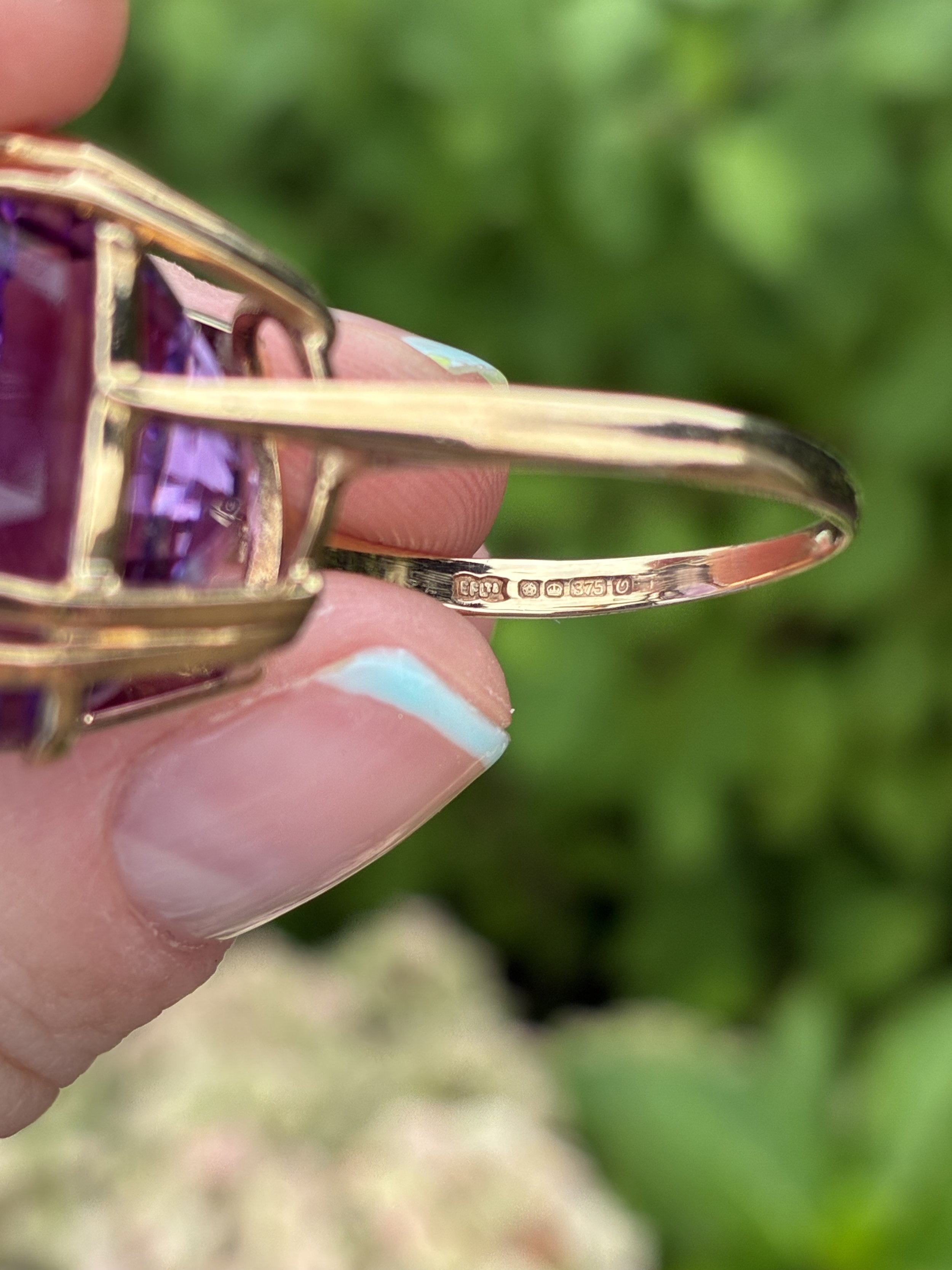 Amethyst Cocktail Ring hallmark image