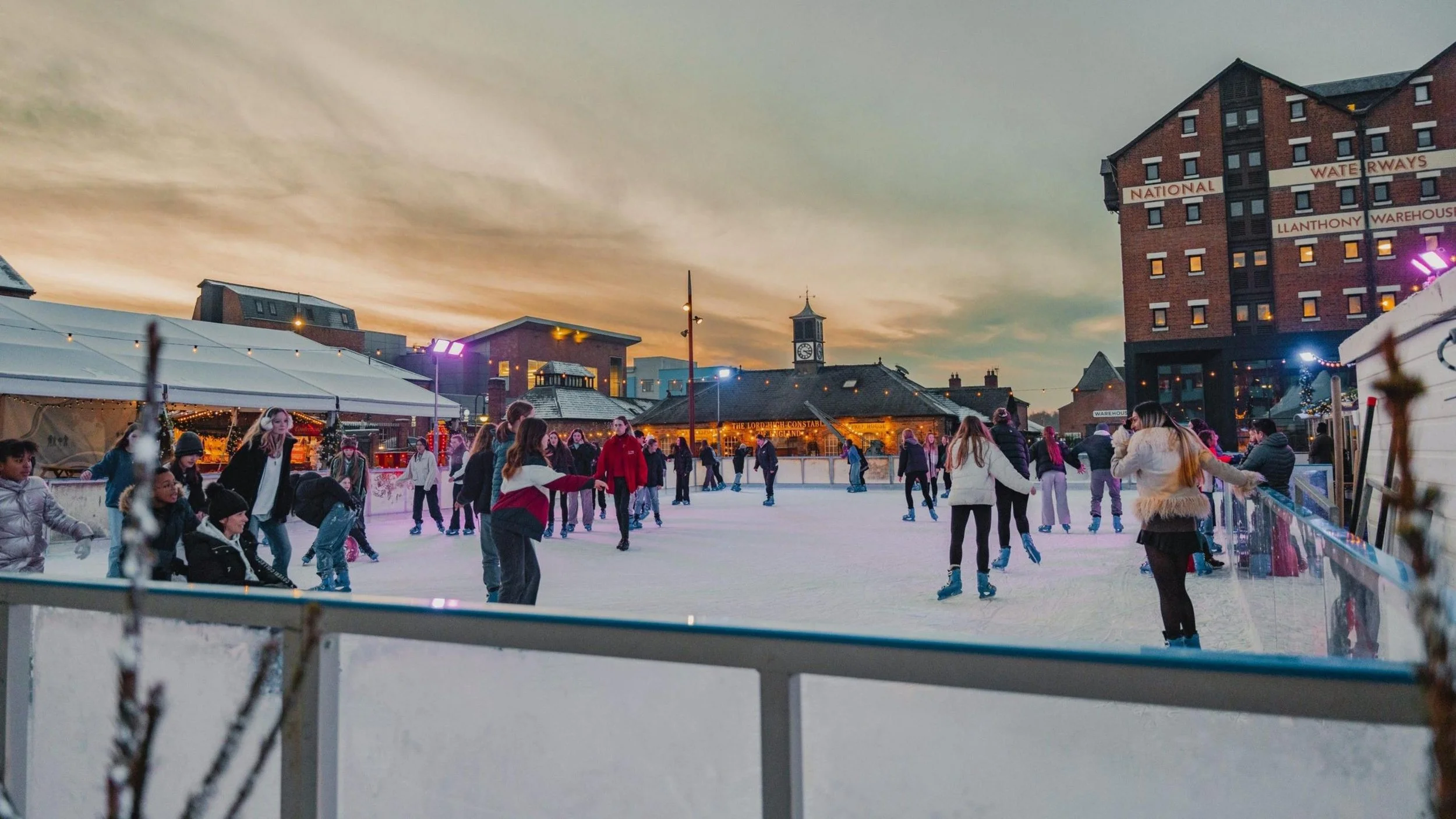 Gloucester Quays Christmas Markets