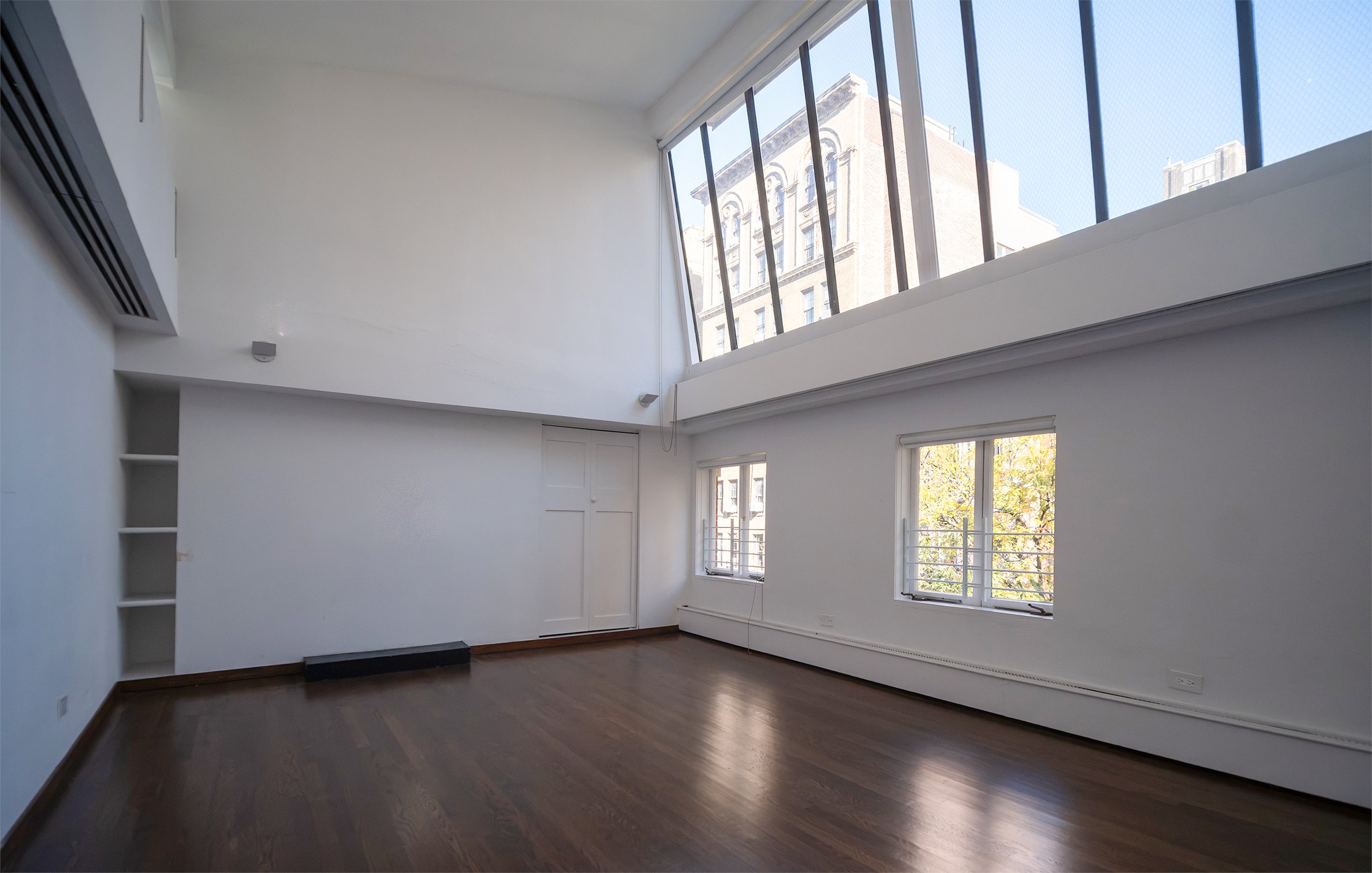 09_Skylight Rm  copy.jpg